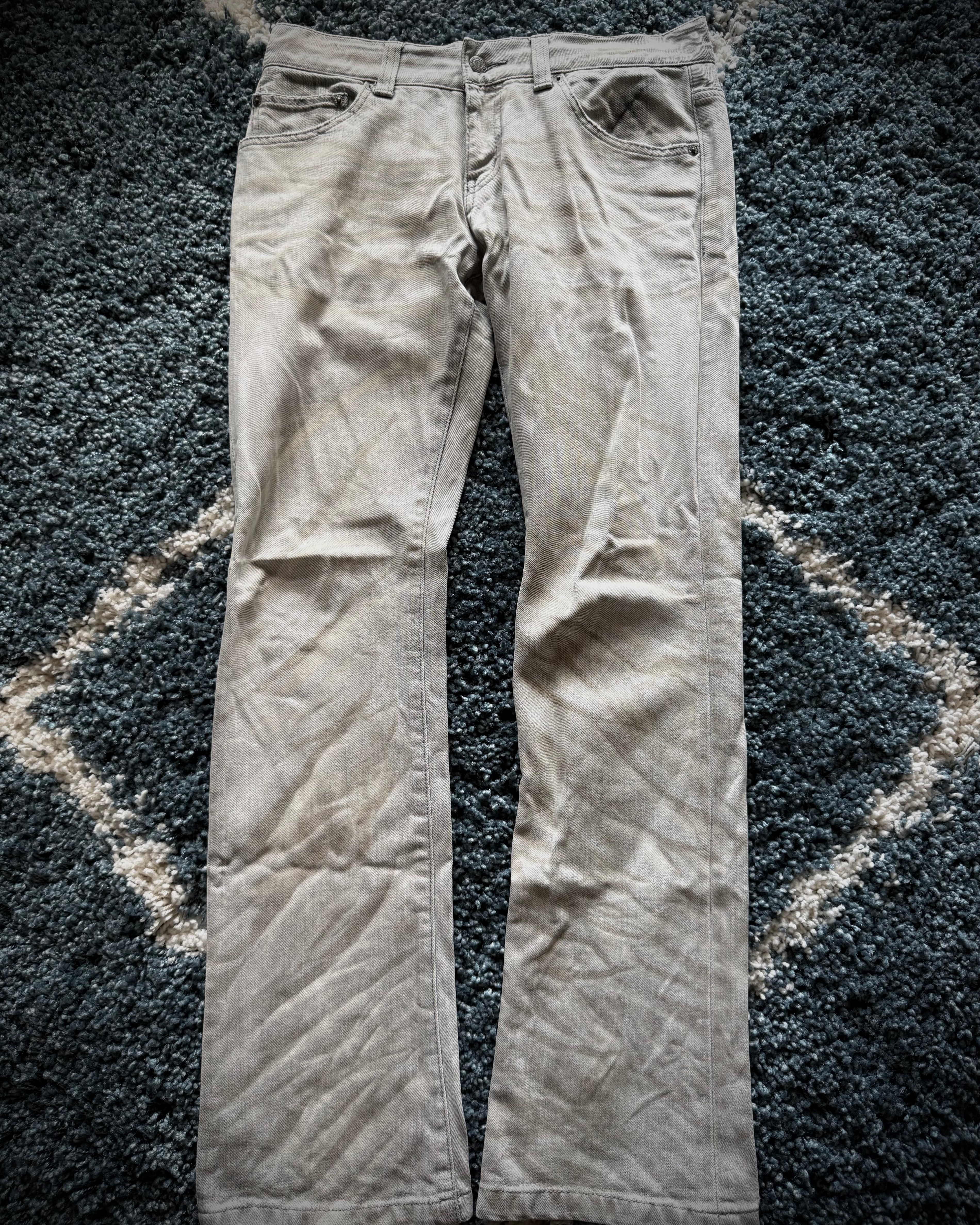 Tornado Mart Sand clawmarks flared denim