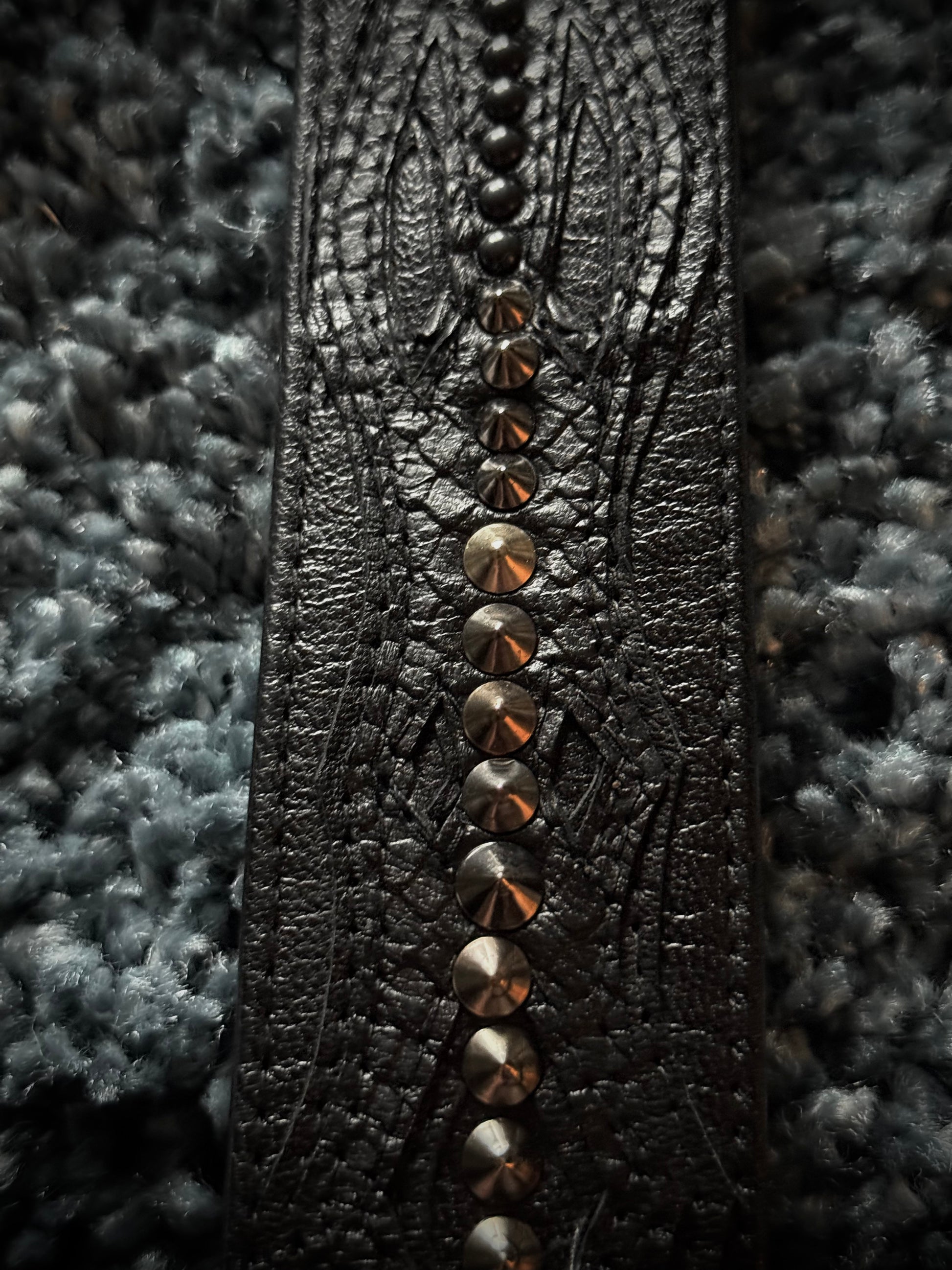Kmrii studded belt