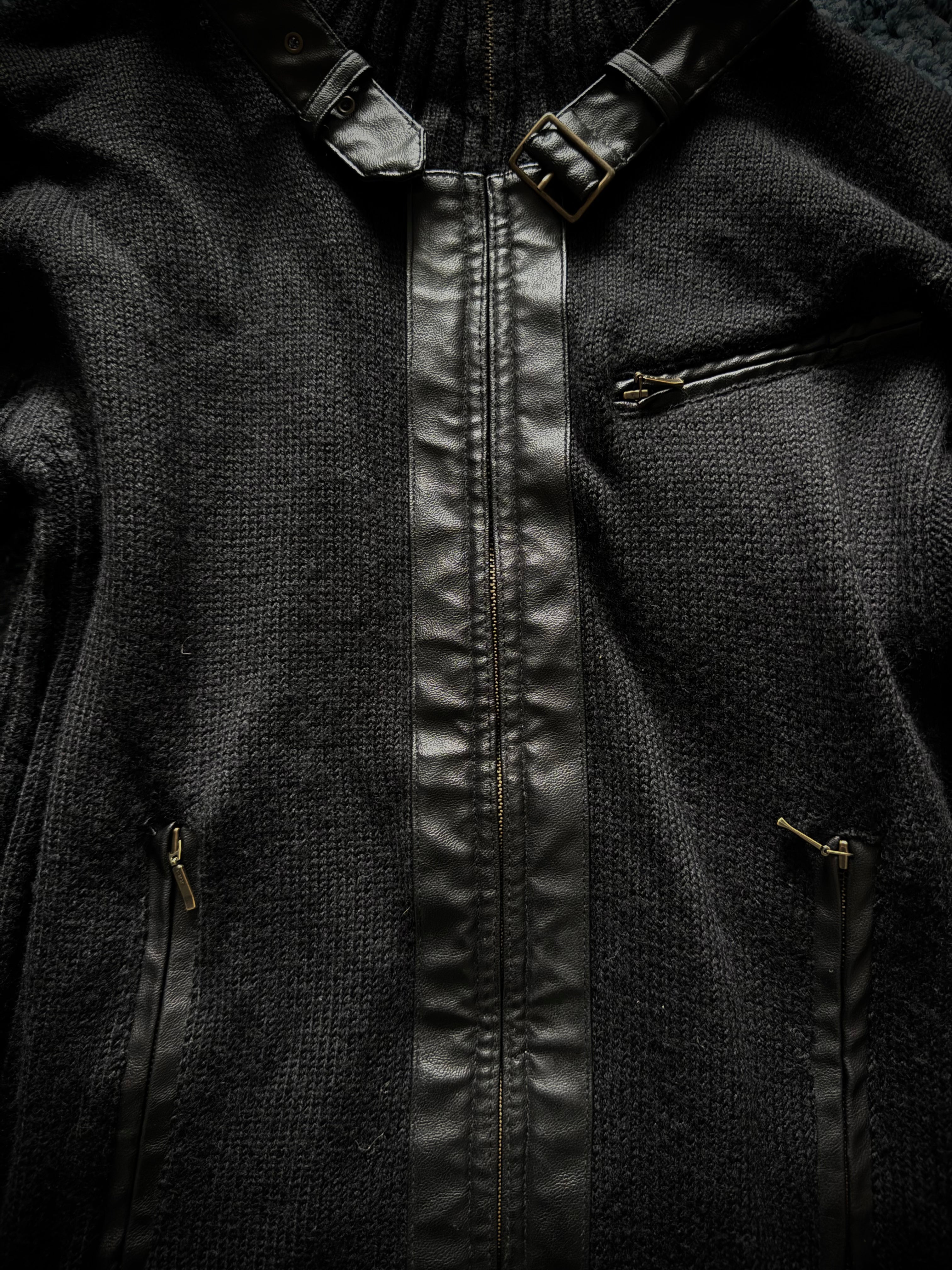Tornado Mart Directors Cut Knit