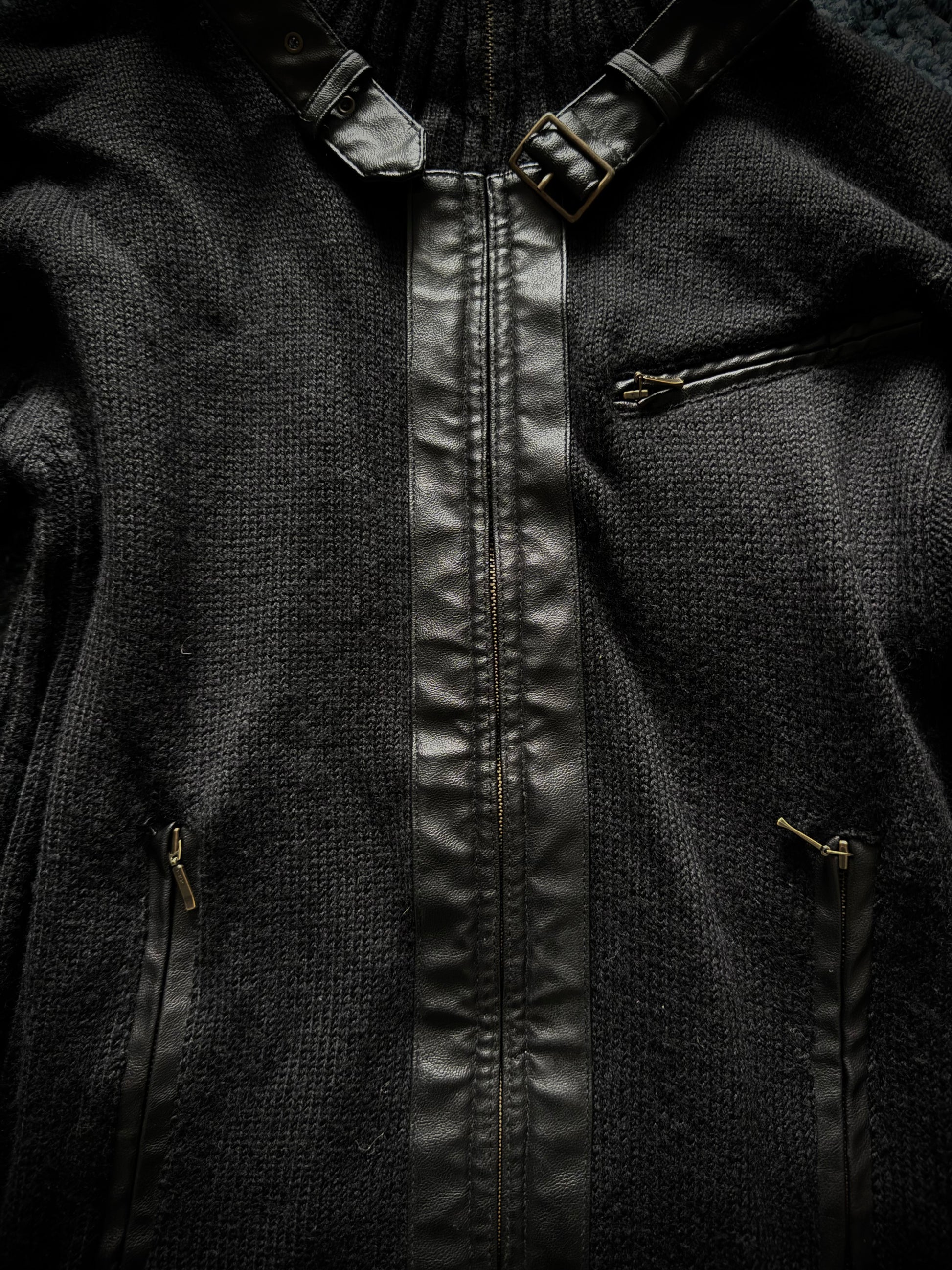 Tornado Mart Directors Cut Knit