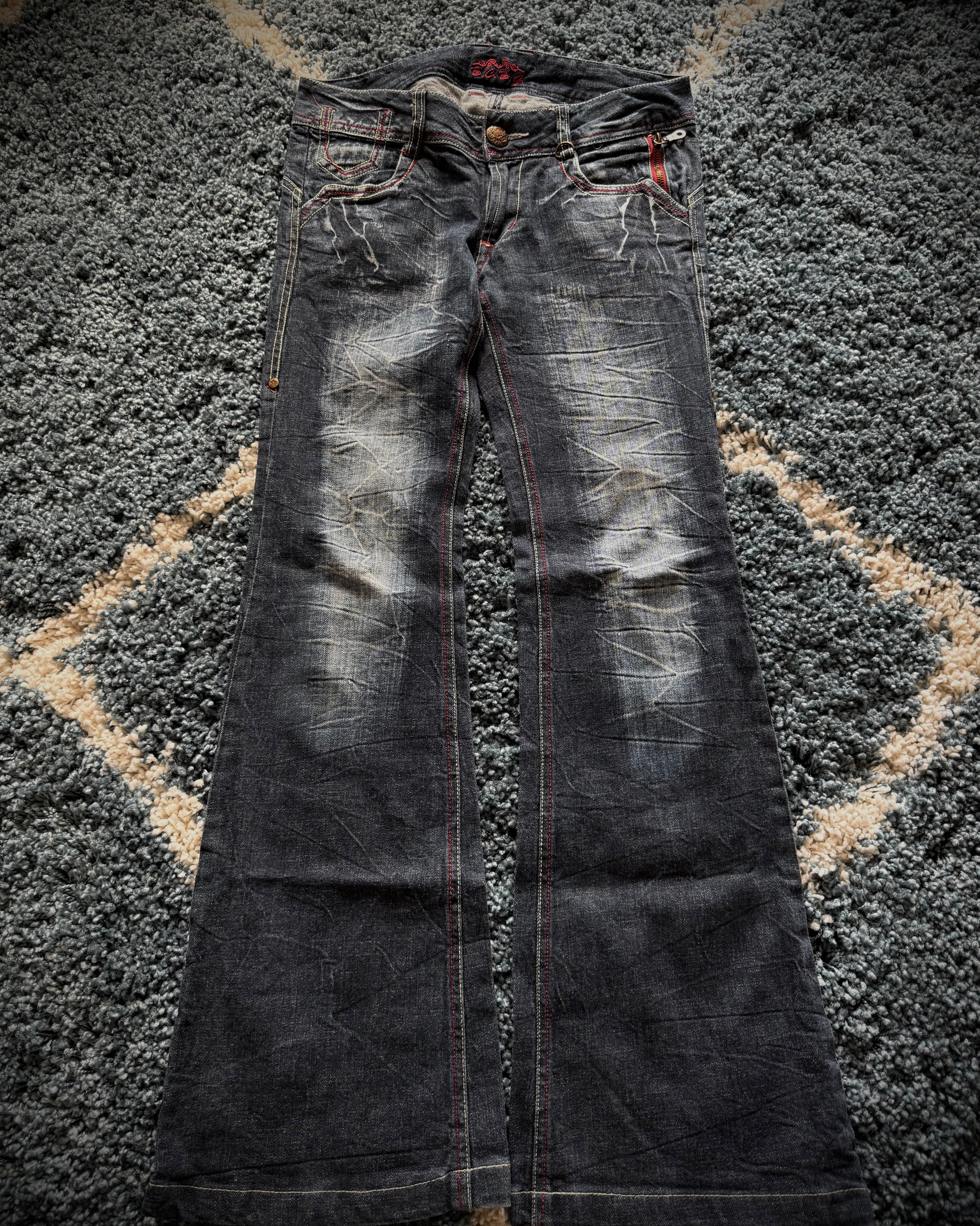 B.C.B.G backstrap flared jeans