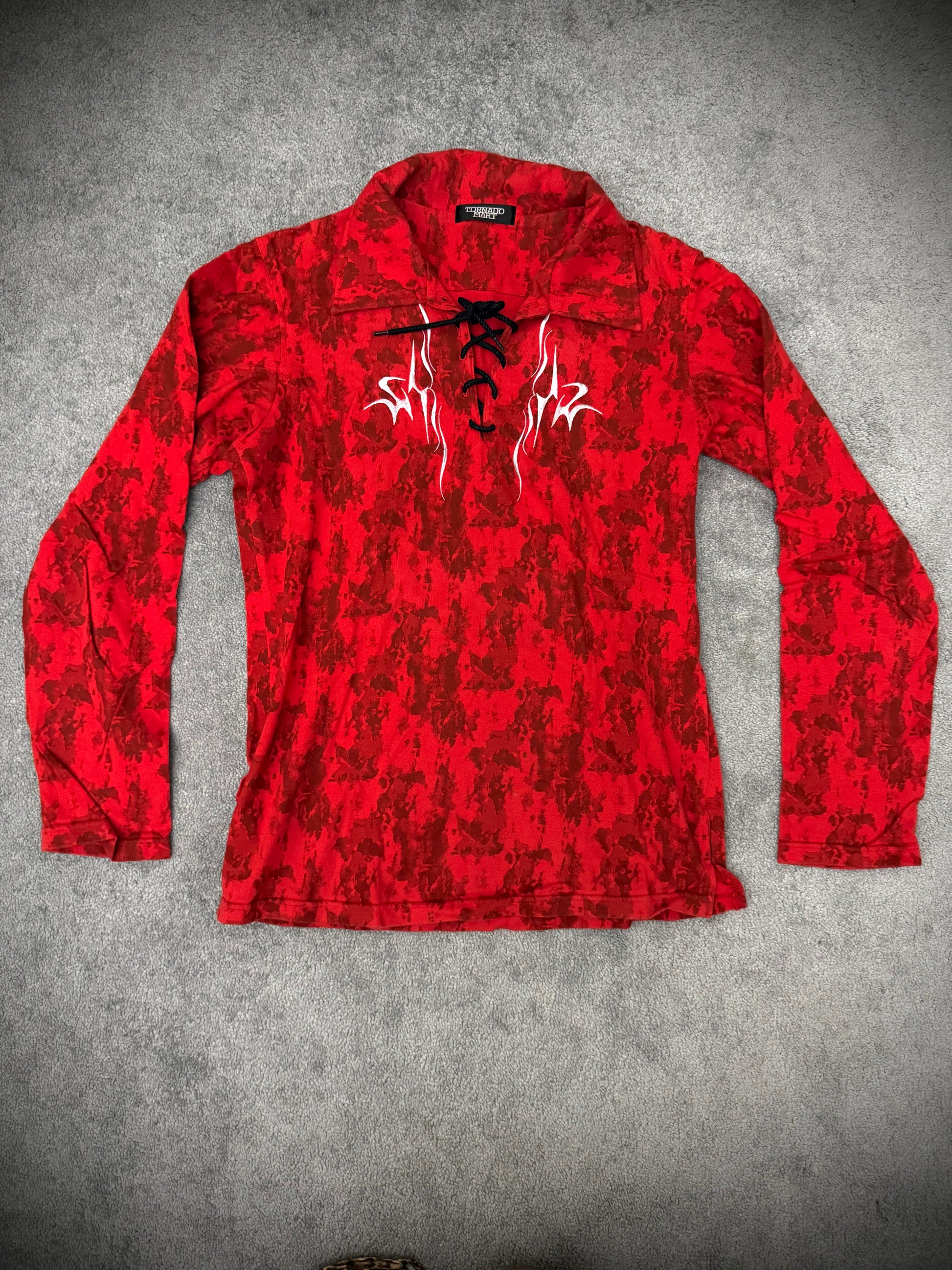 Tornado Mart laced up tribal lava Longsleeve