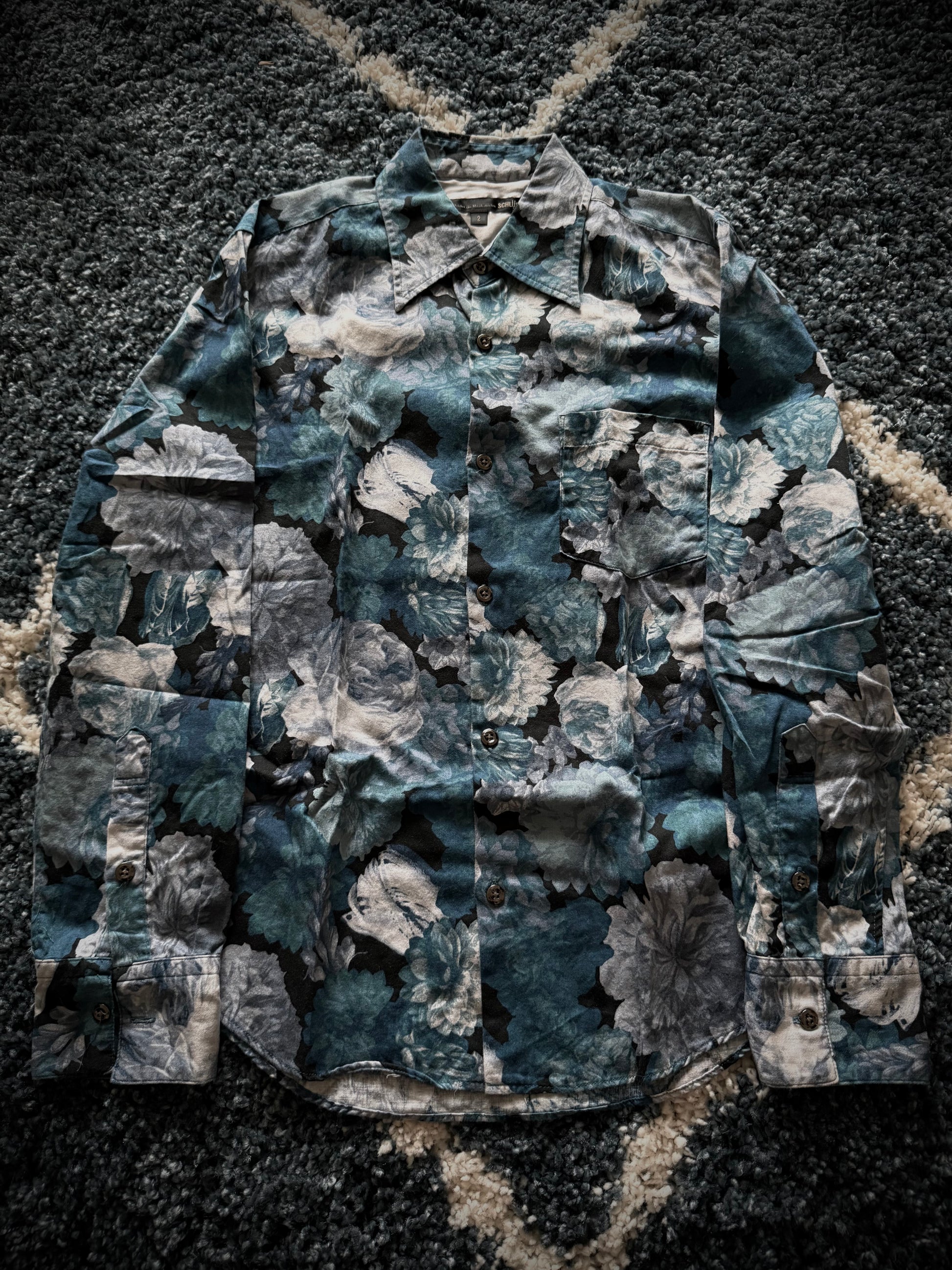 Schlussel flower button up blue