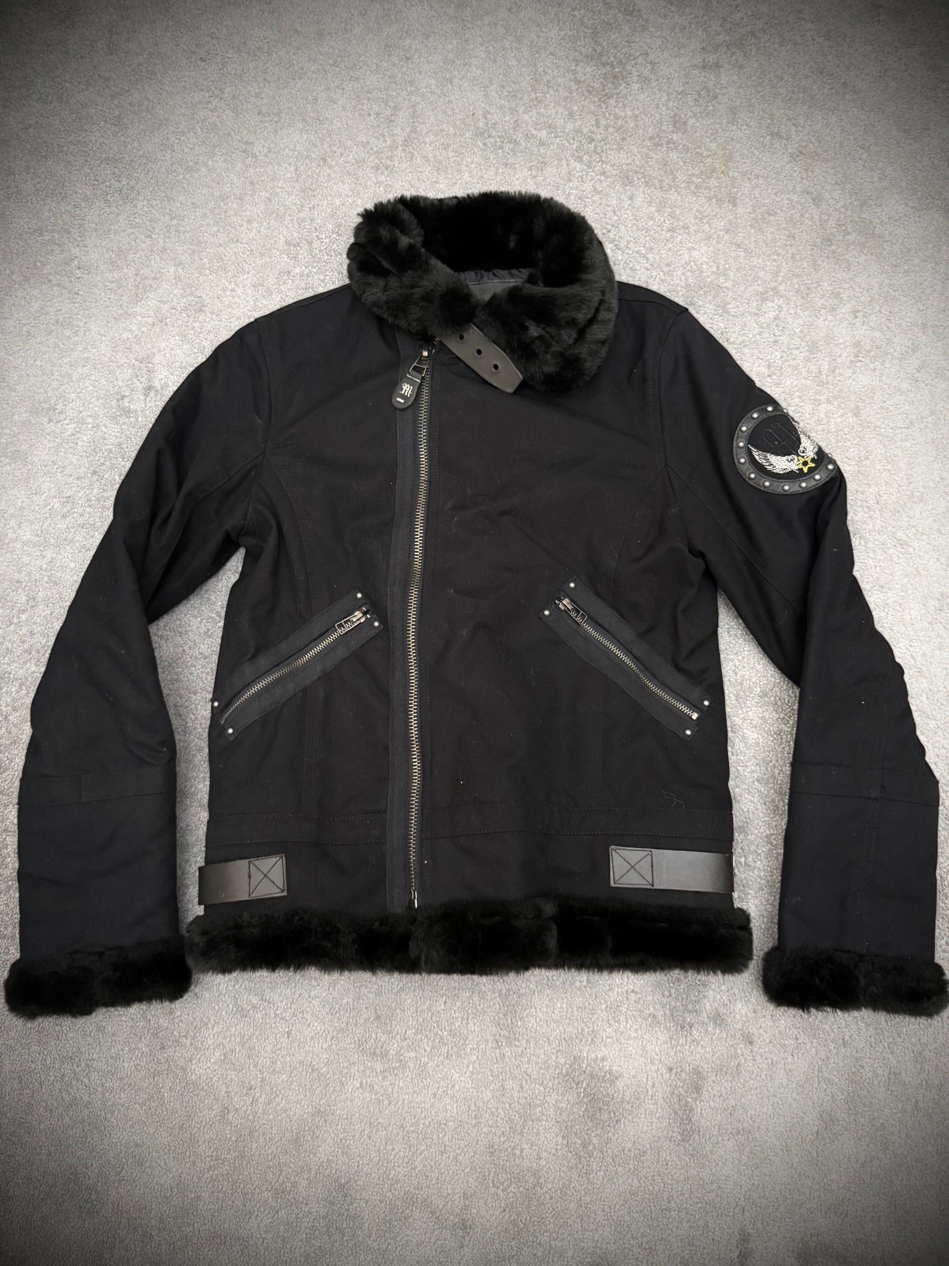 Midas 00“s Asymmetrical Flight Bomber fur jacket