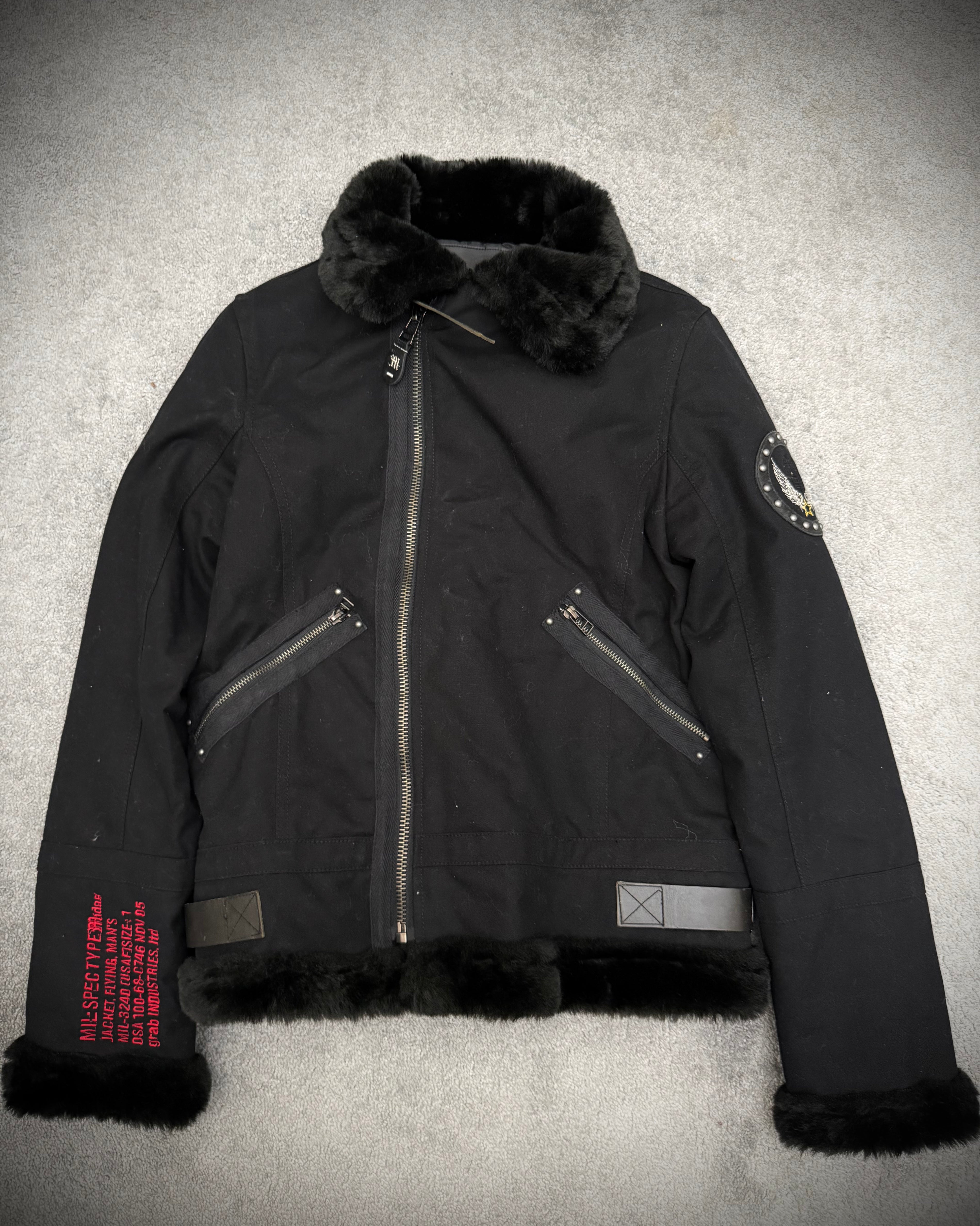 Midas 00“s Asymmetrical Flight Bomber fur jacket