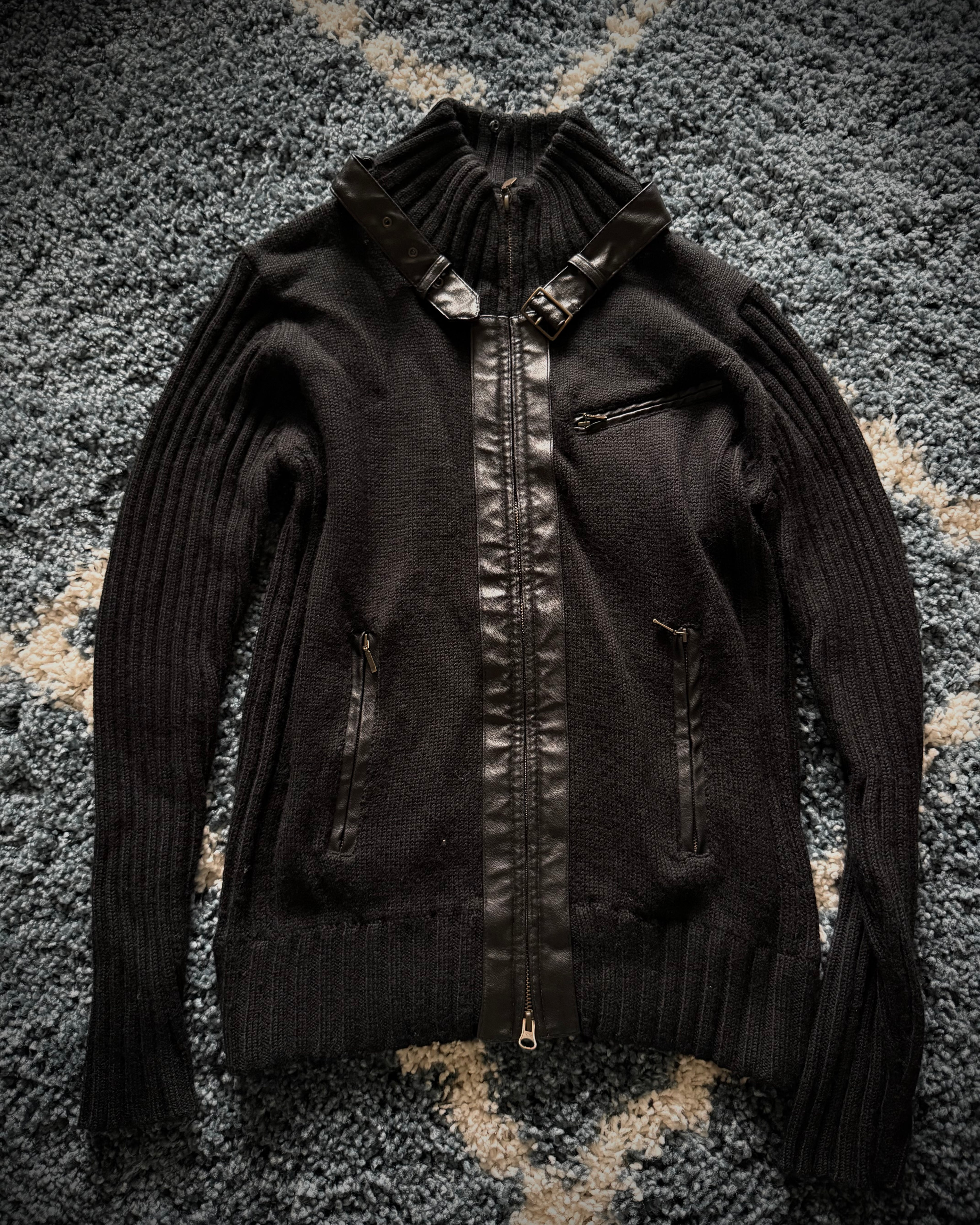 Tornado Mart Directors Cut Knit