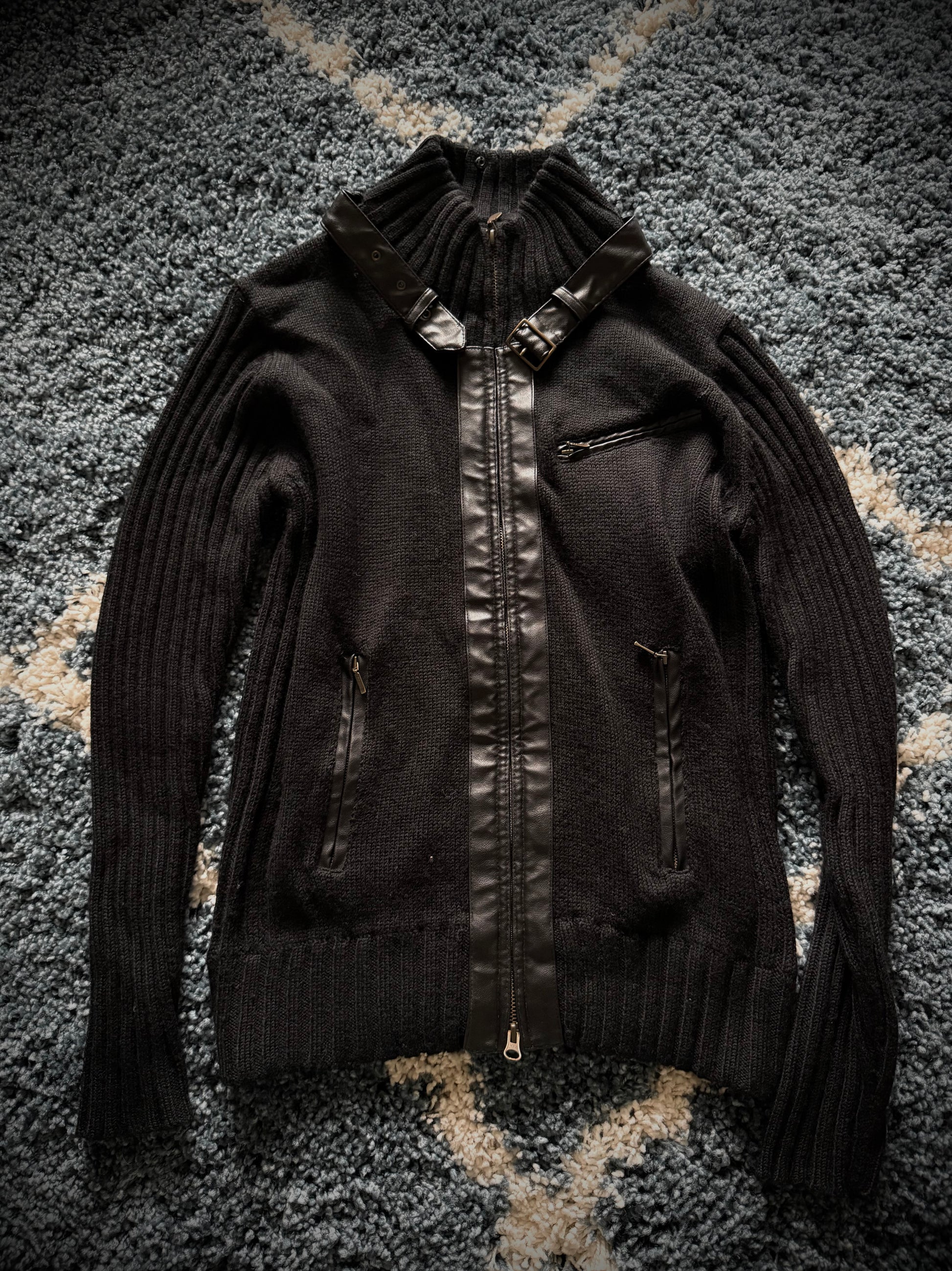 Tornado Mart Directors Cut Knit