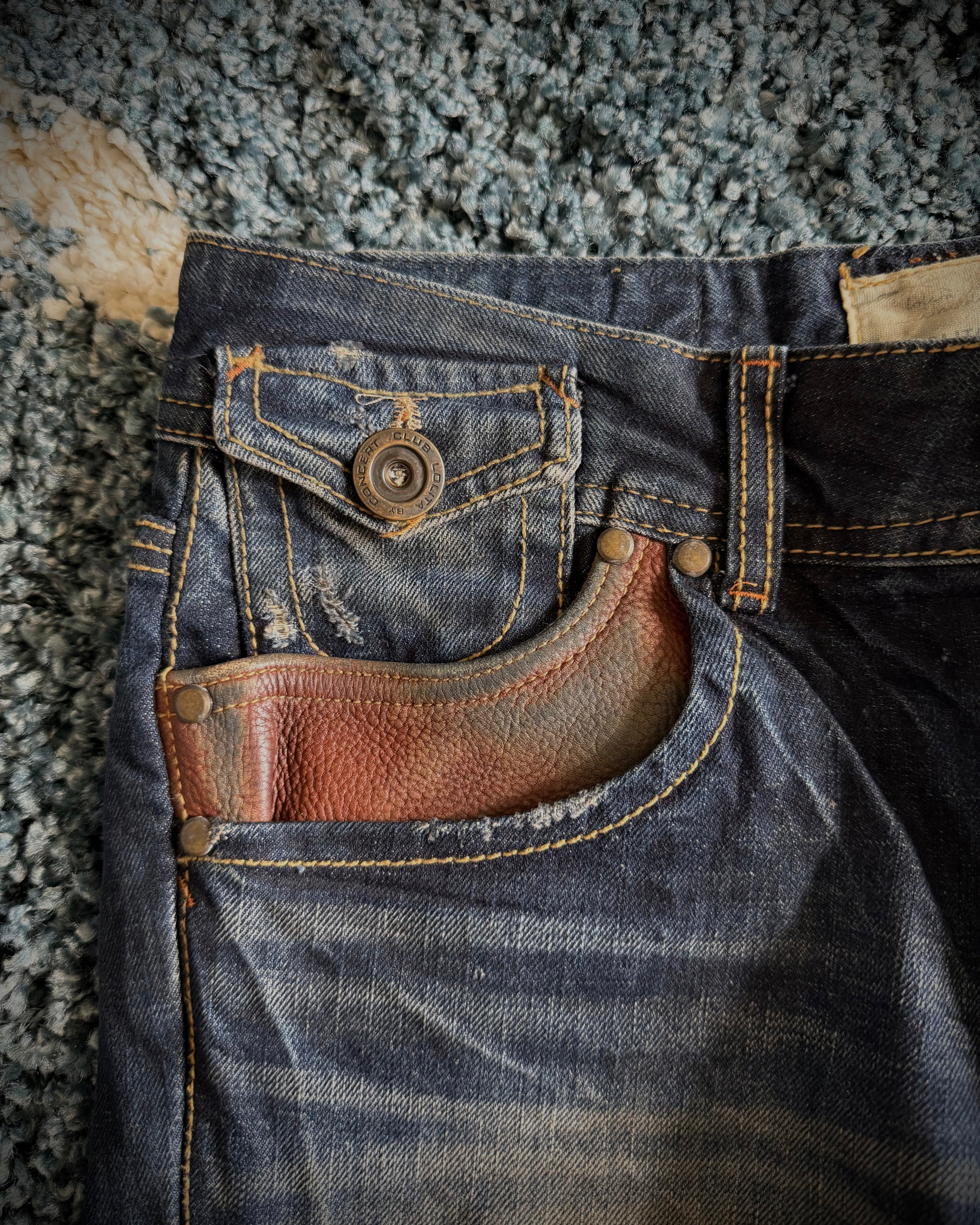 Lolita Leather details flared denim