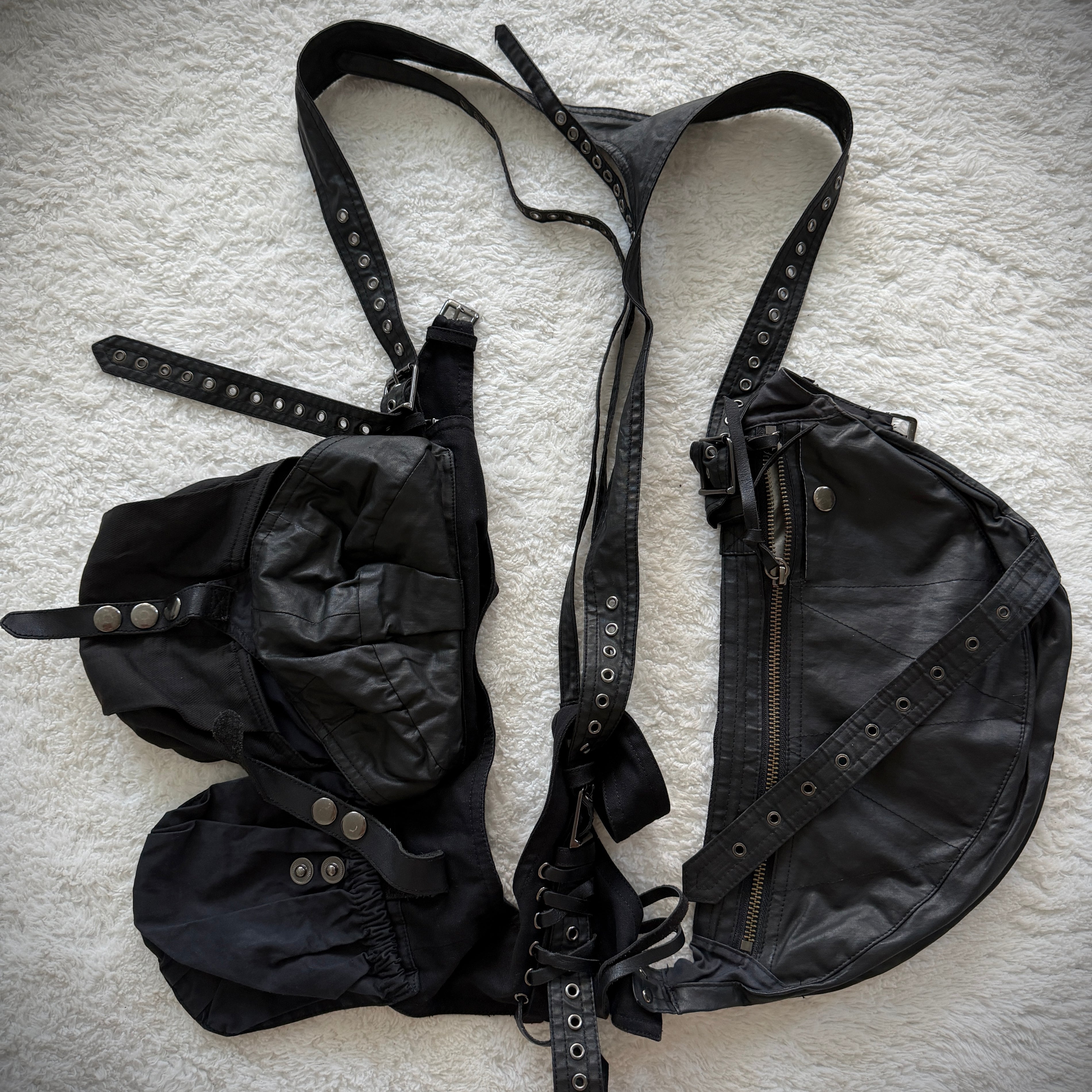 Buffalo Bob Waxed Triangle Holster Multi Bag