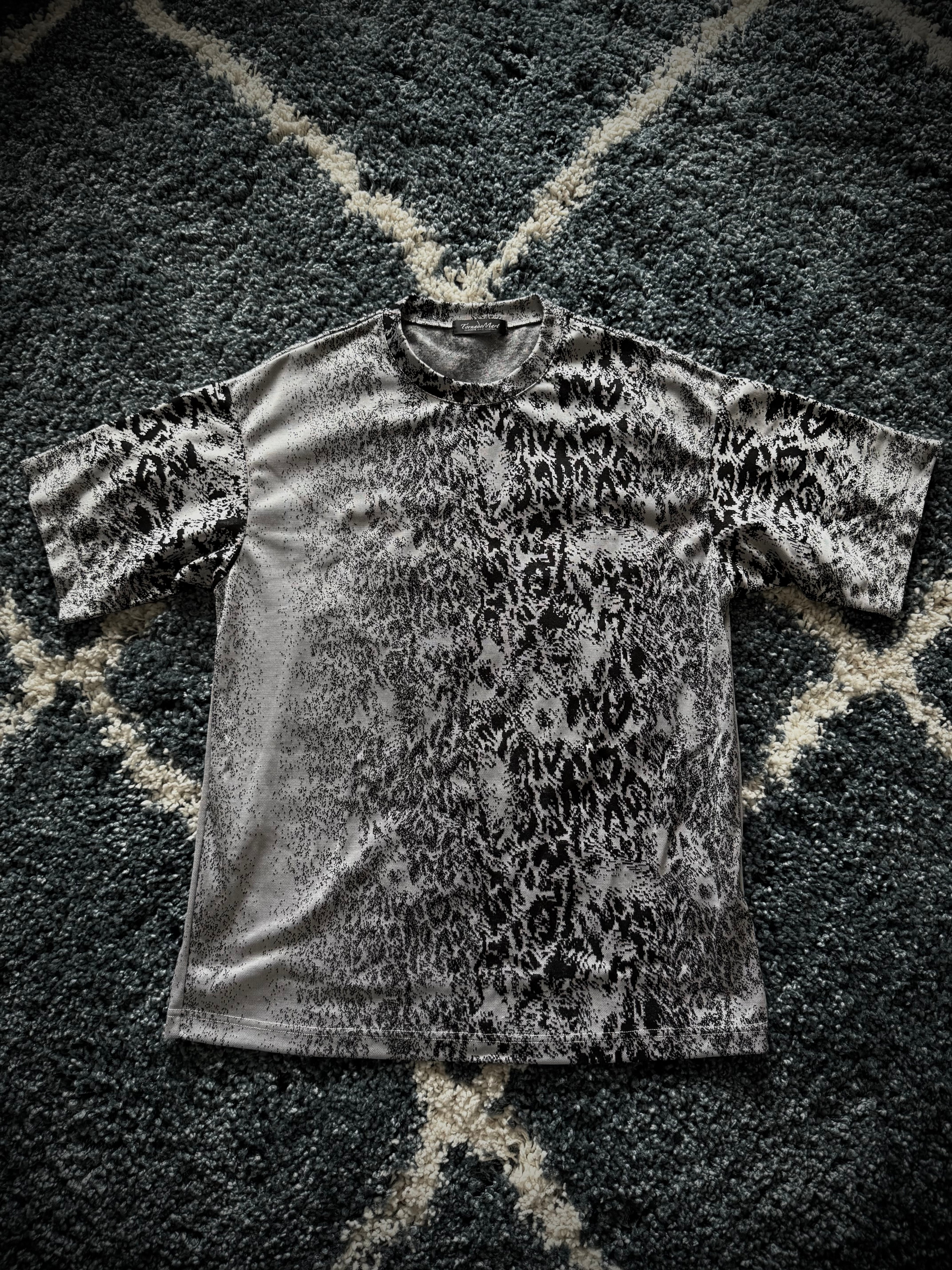 Tornado Mart Leopard Storm Shirt