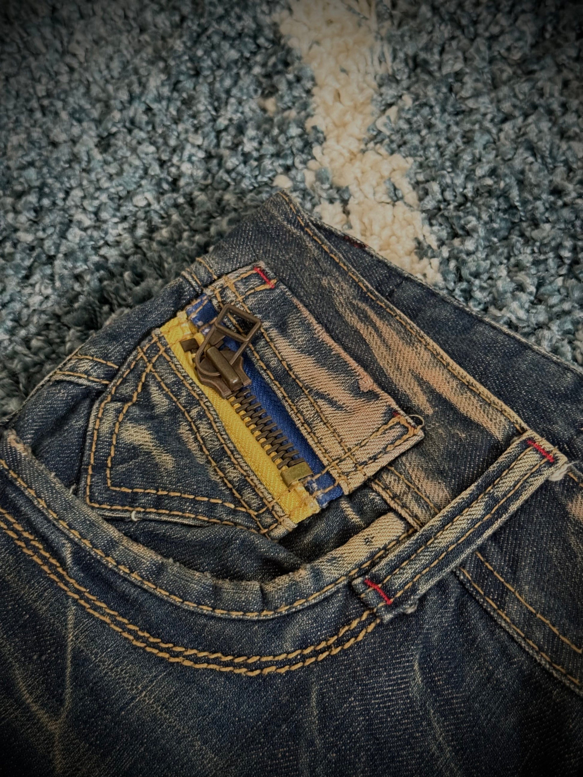 Lolita zipp flared denim