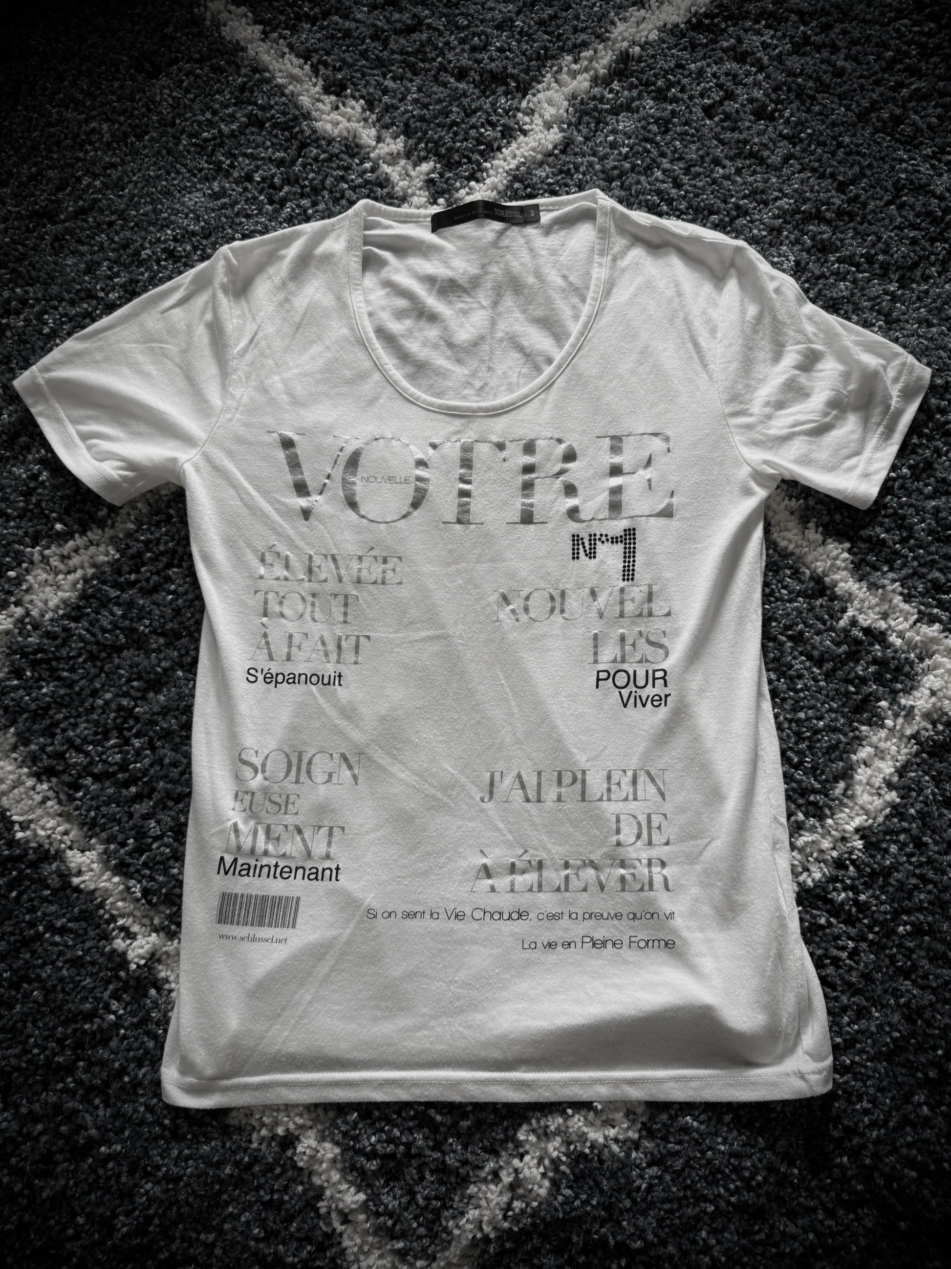 Schlussel nouvelle votre shirt