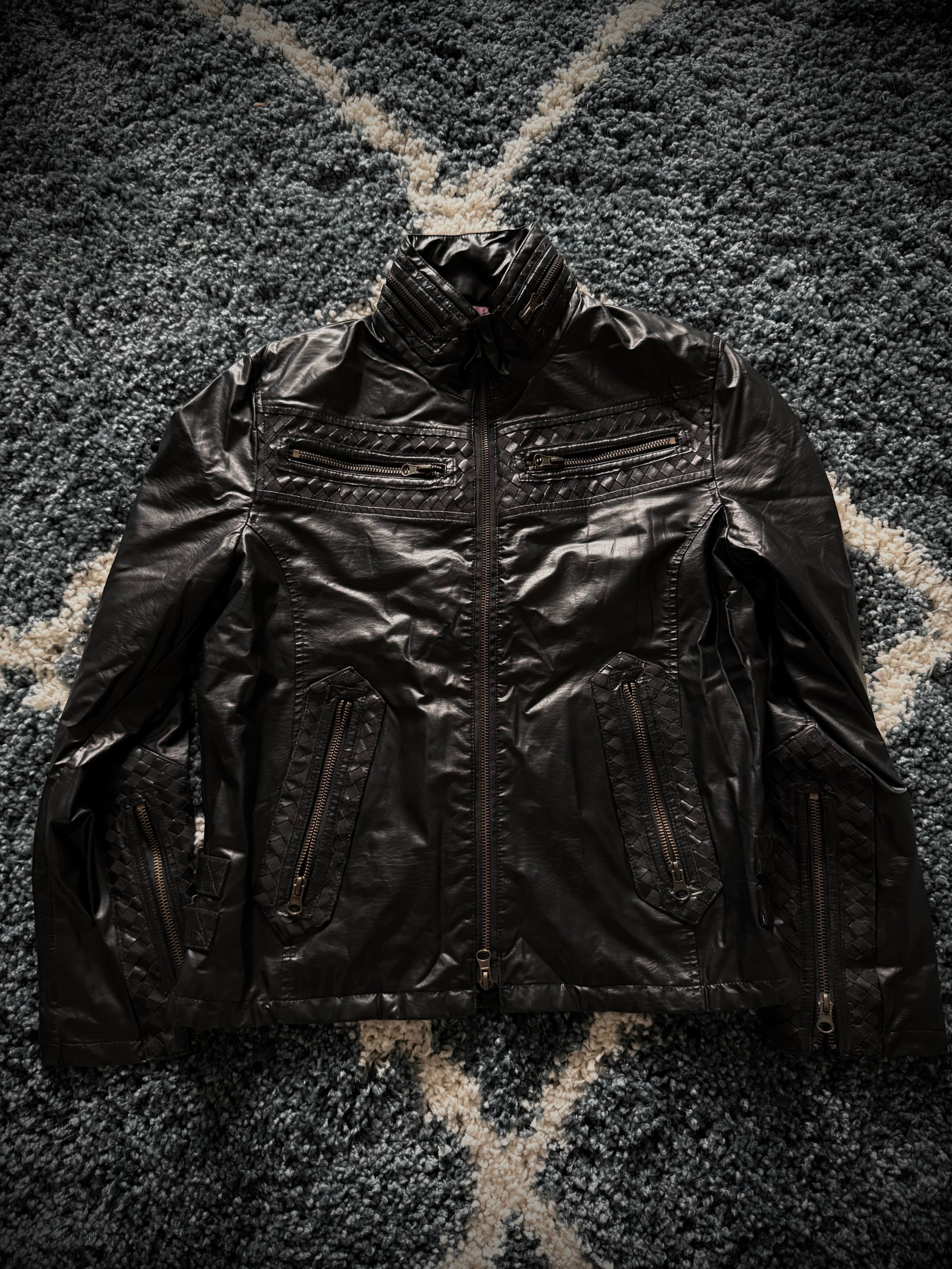 Growth in the attic mosaik rider jacket