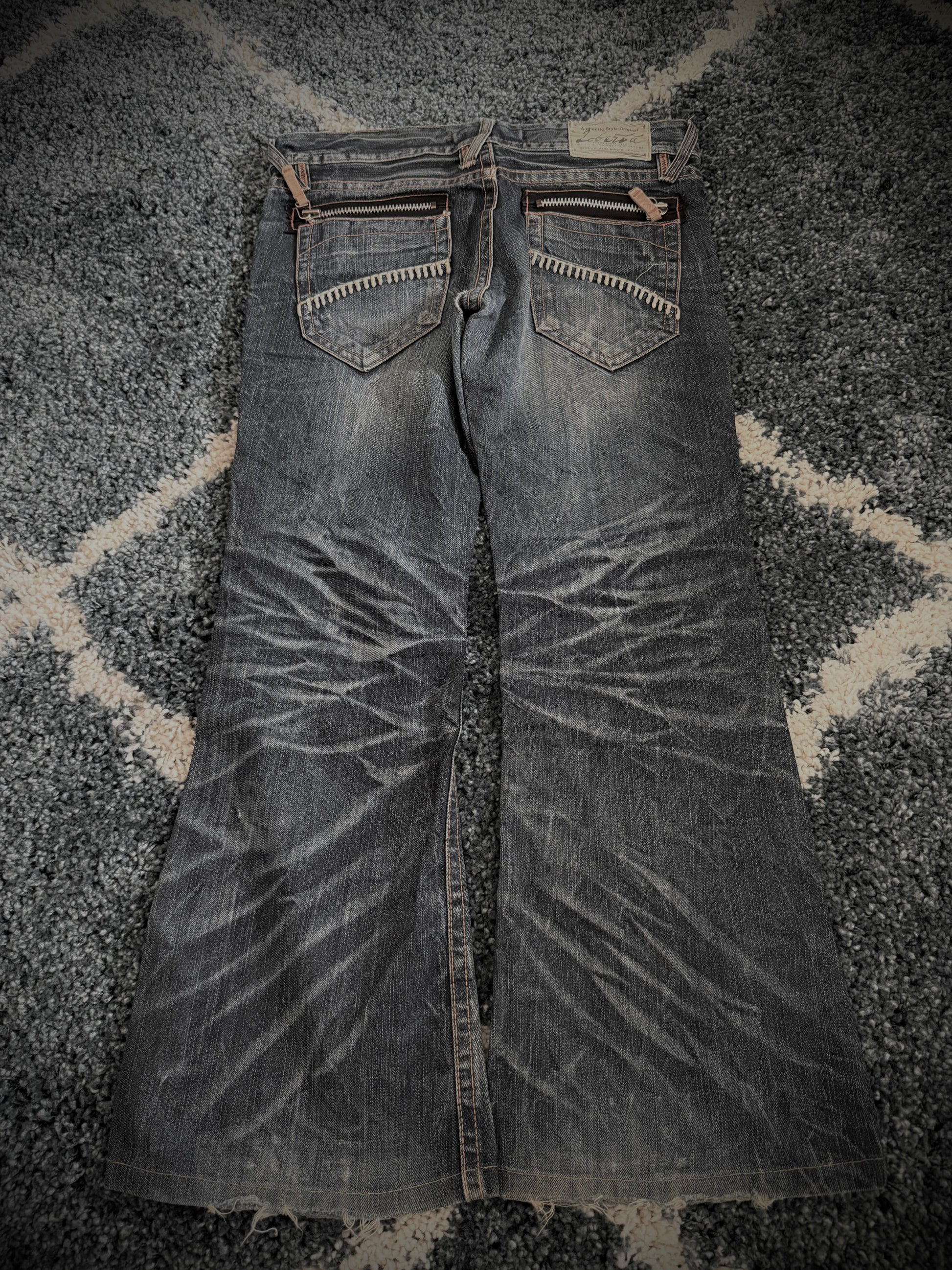 Lolita Kingsman flared denim