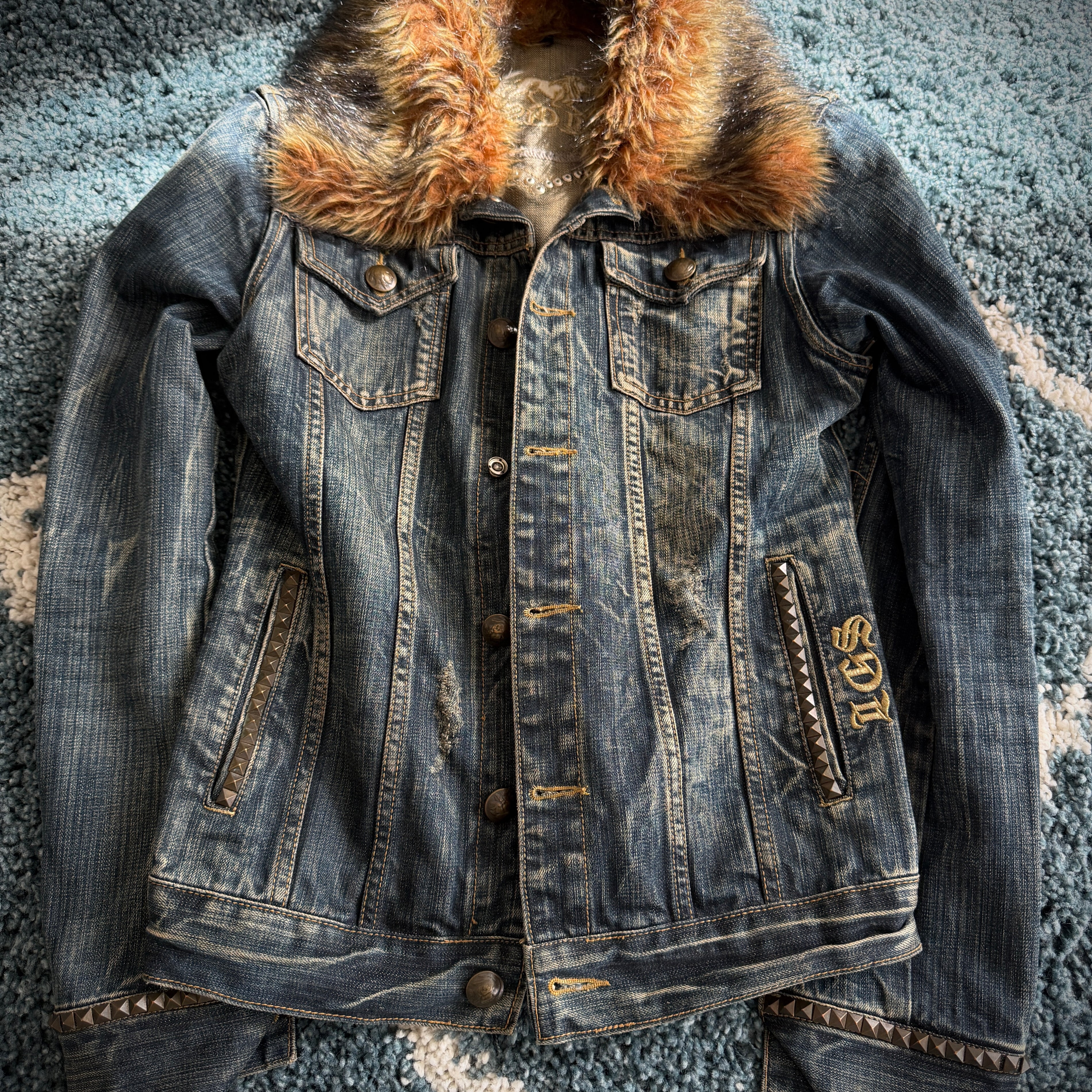 Lagust Transformer Chunky Fur Jacket