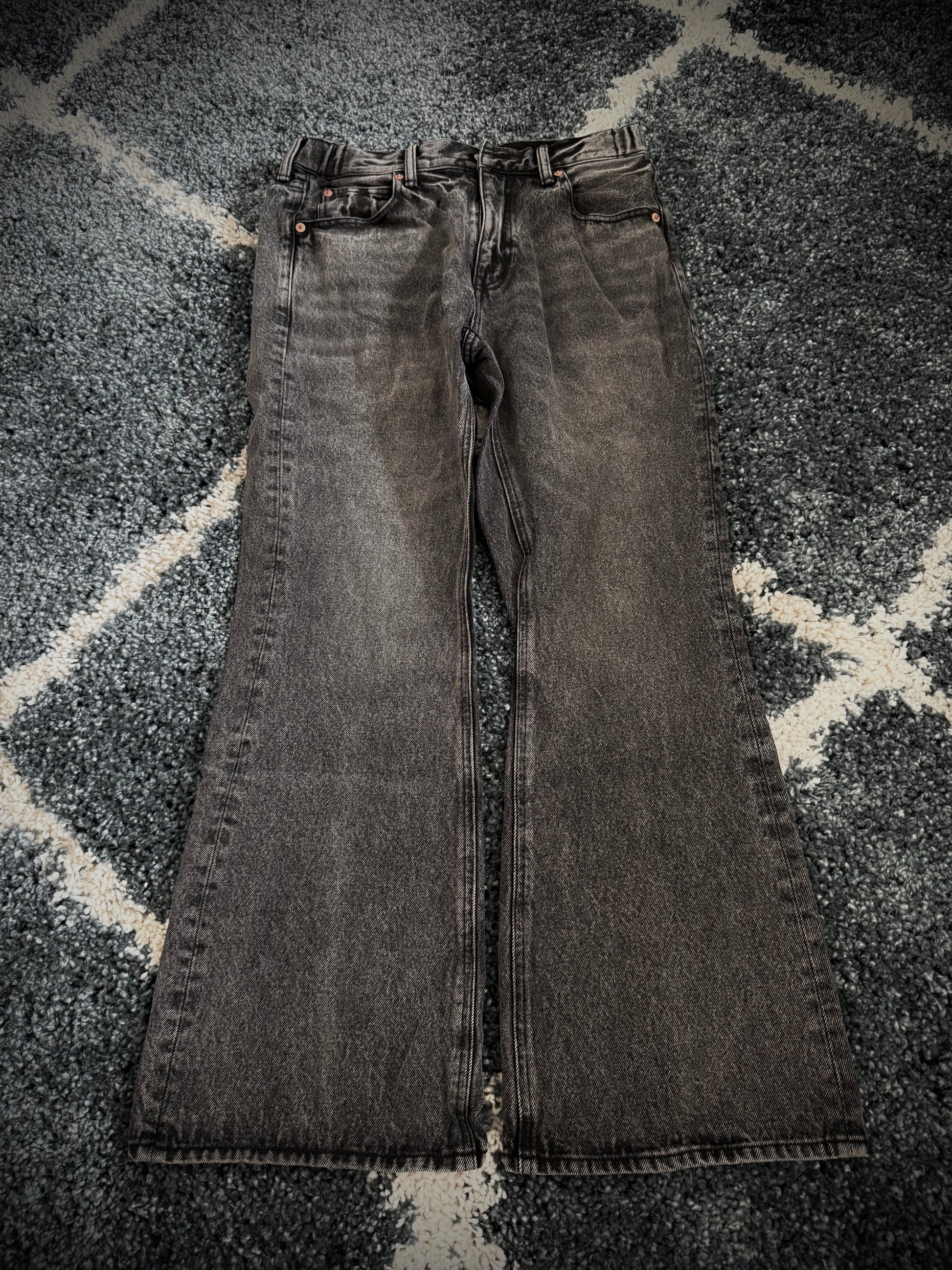 RB pusher flared denim