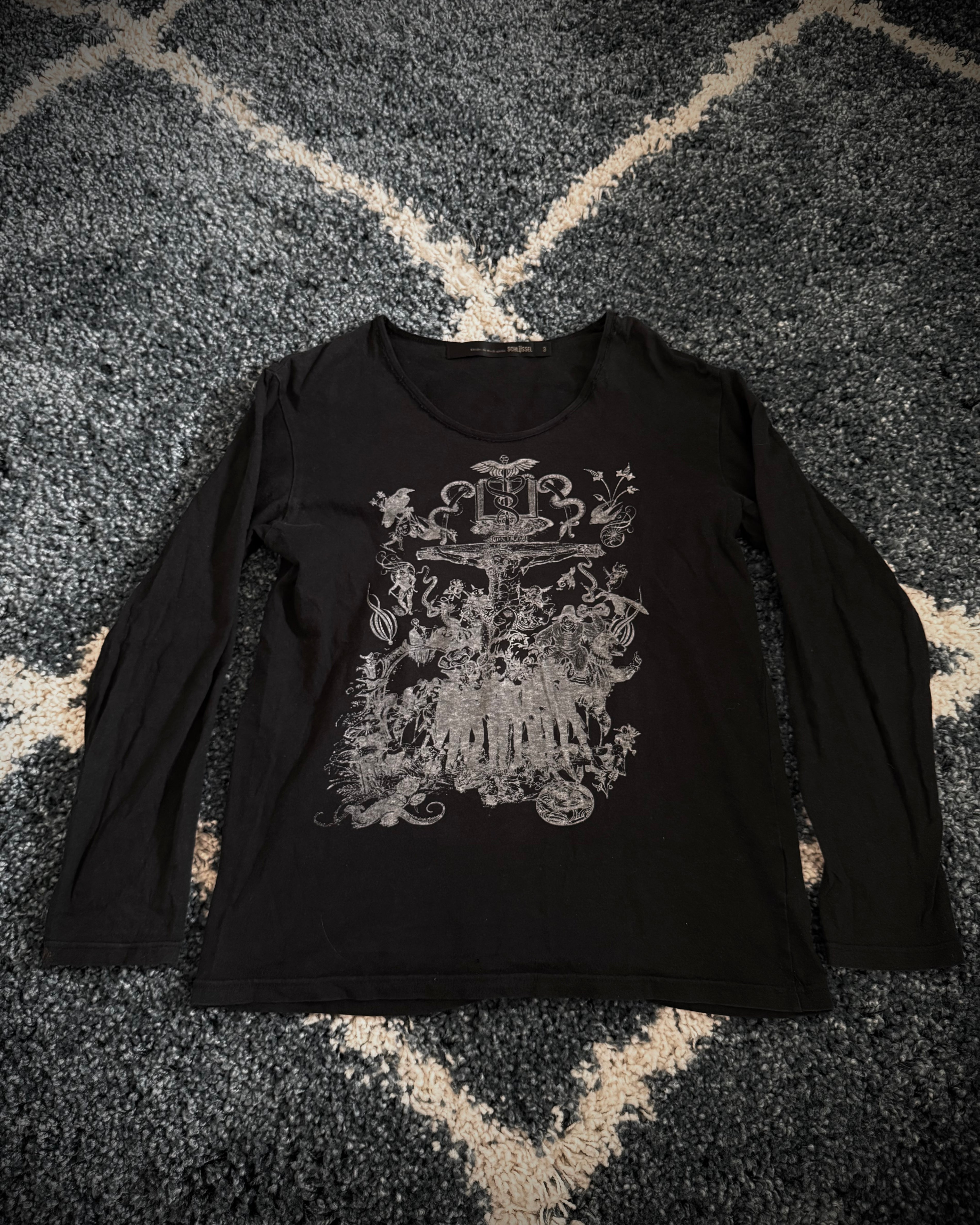 Schlussel Cross Longsleeve
