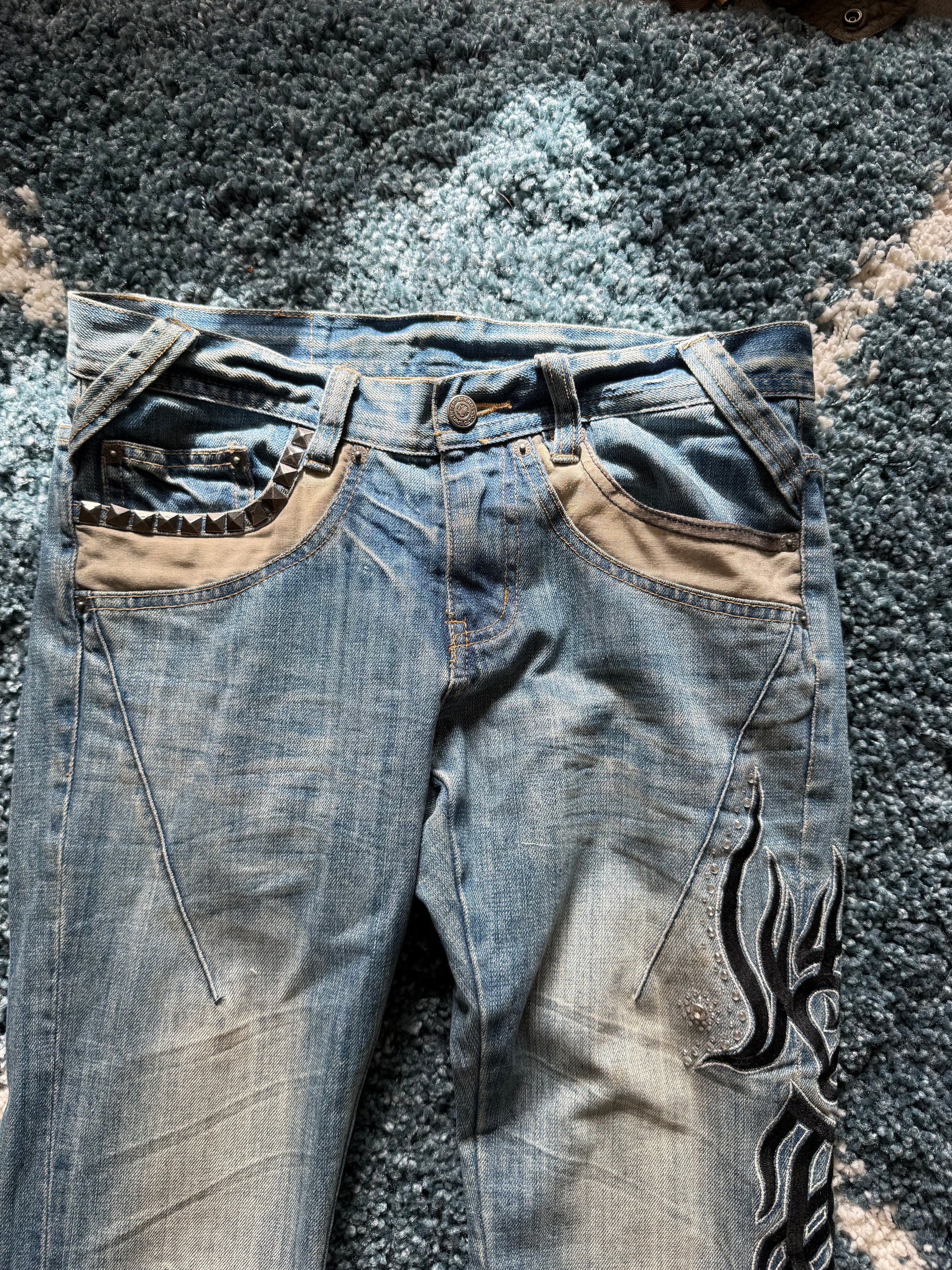 Tornado Mart Tribal flared Jeans