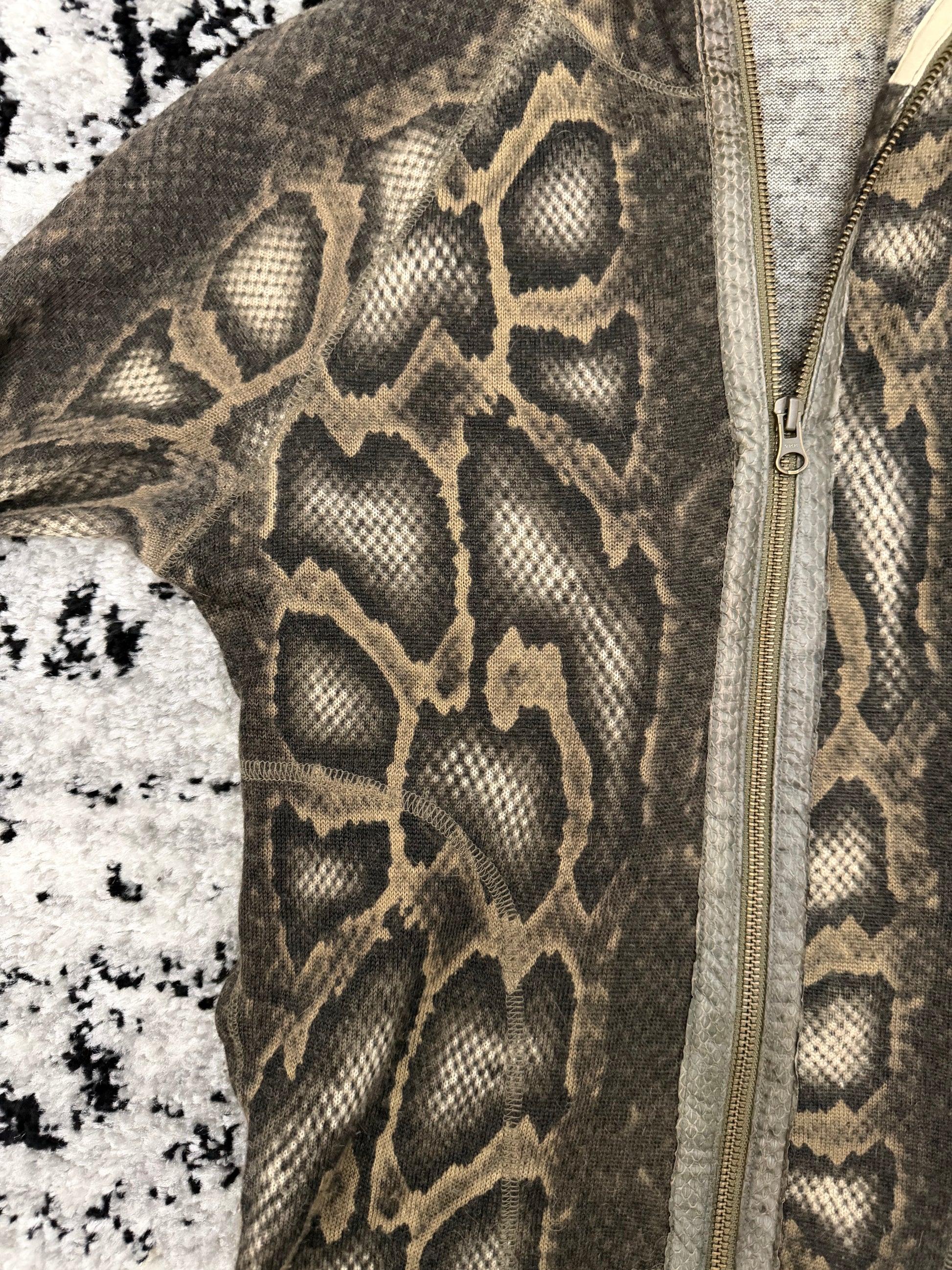 Share Spirit Scuba Snakeskin Jacket
