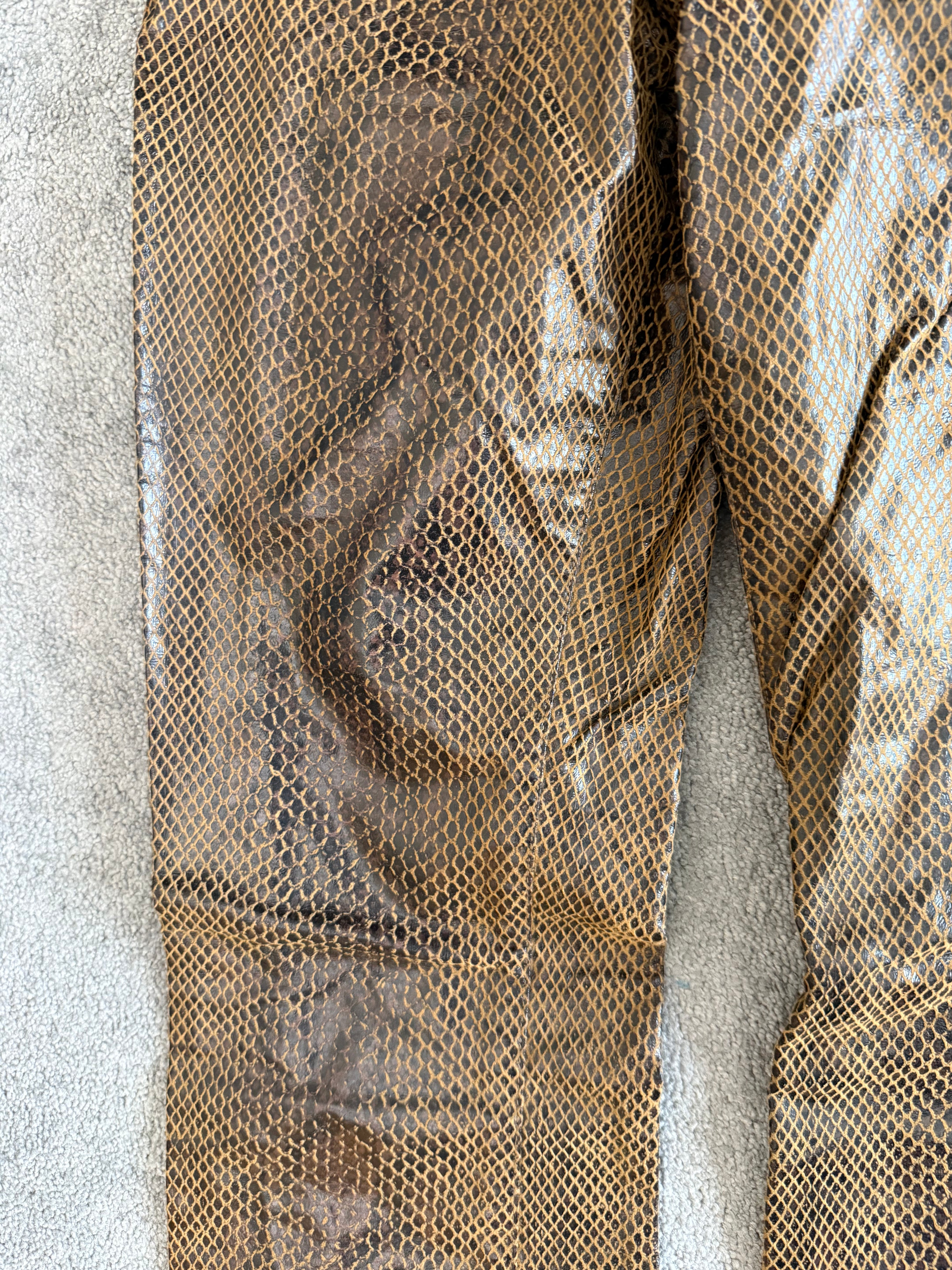 5351 OG Pour Les Hommes Full snakeskin flared pants