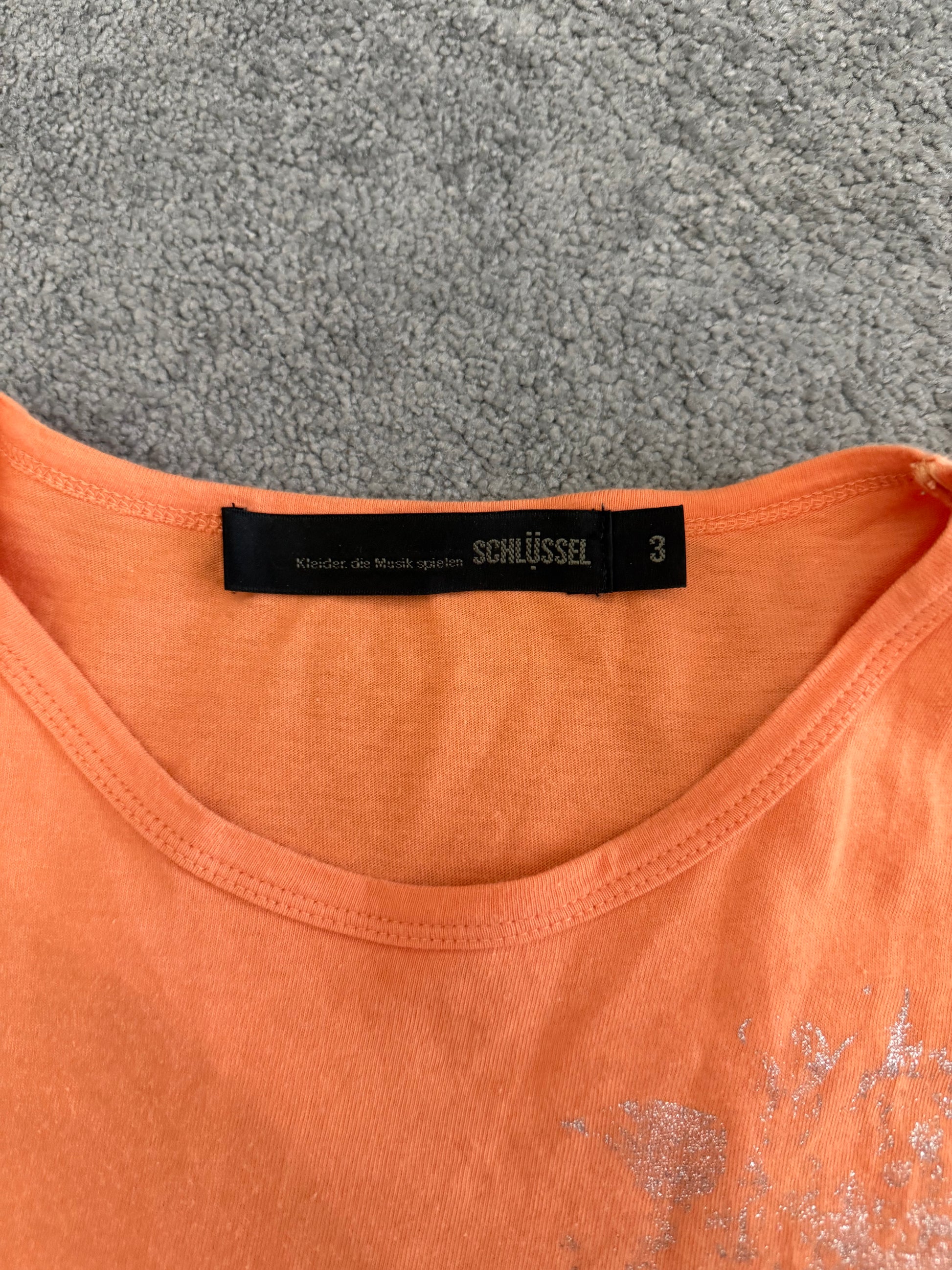 Schlussel glitter faded poem shirt