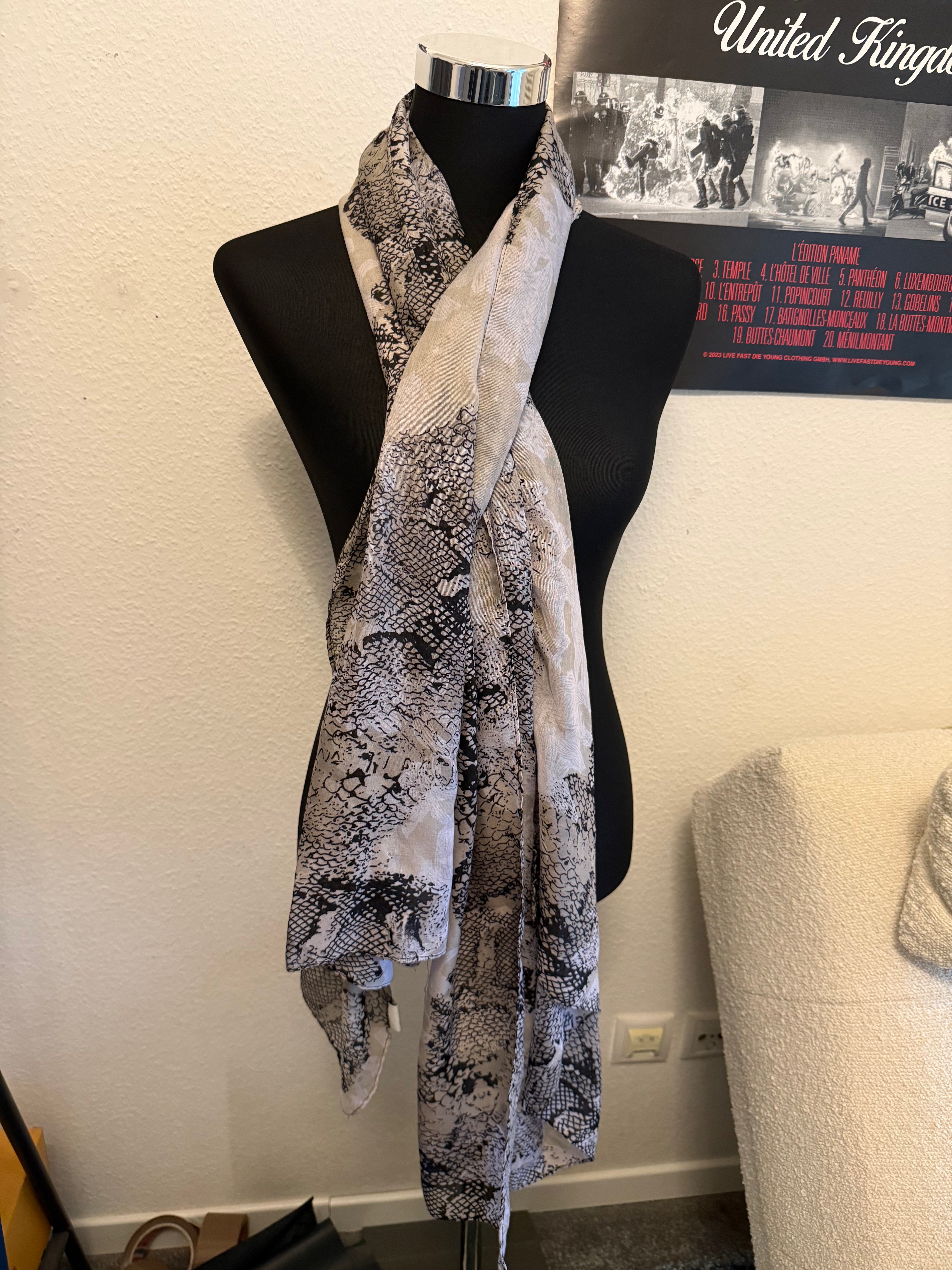 Snakeskin scarf
