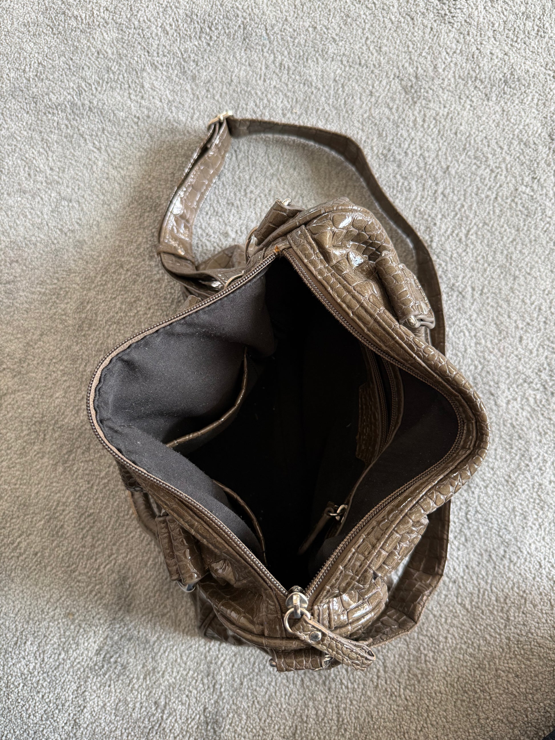 Crocodile shoulder bag