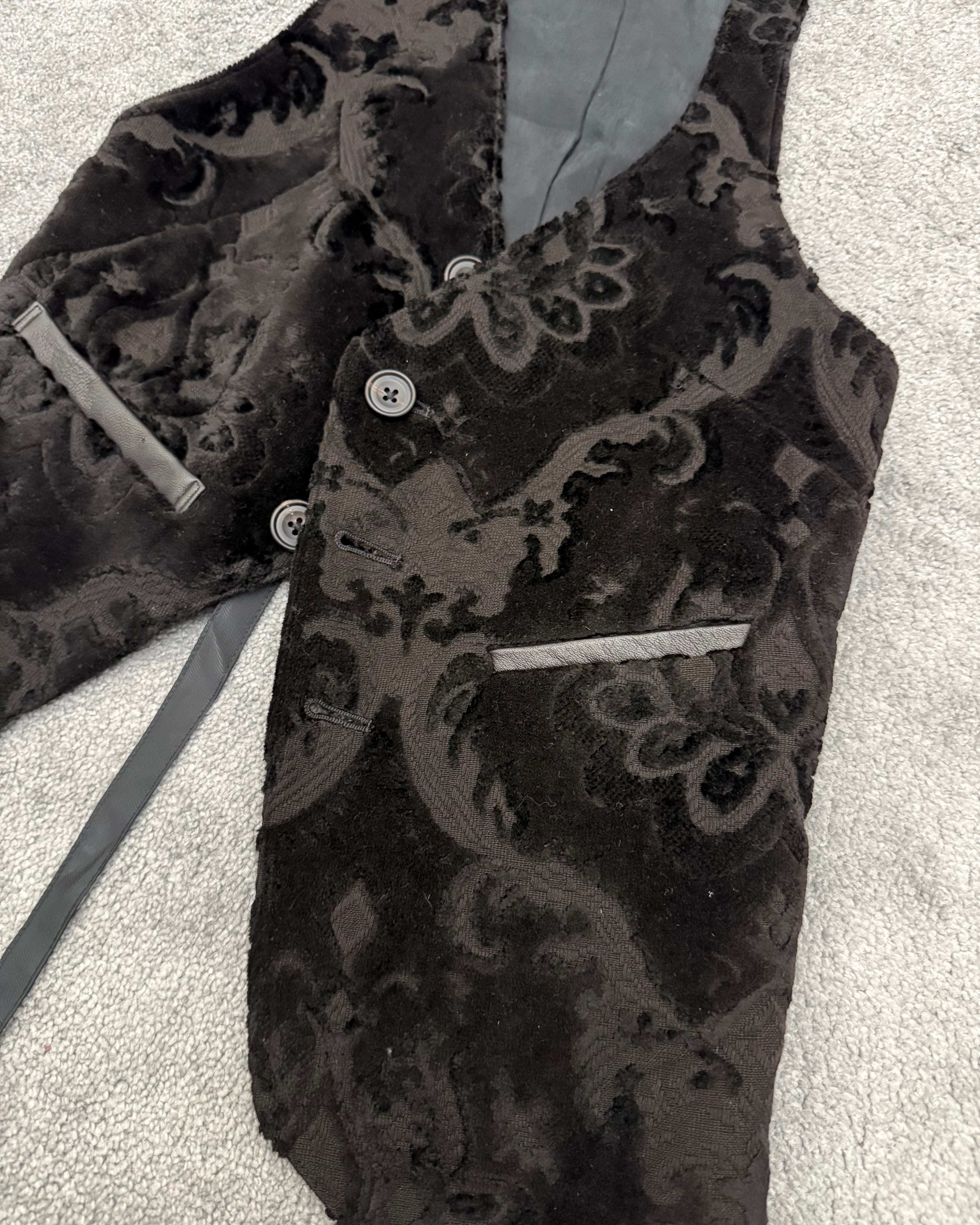 Ifsixwasnine Tribal floral vest