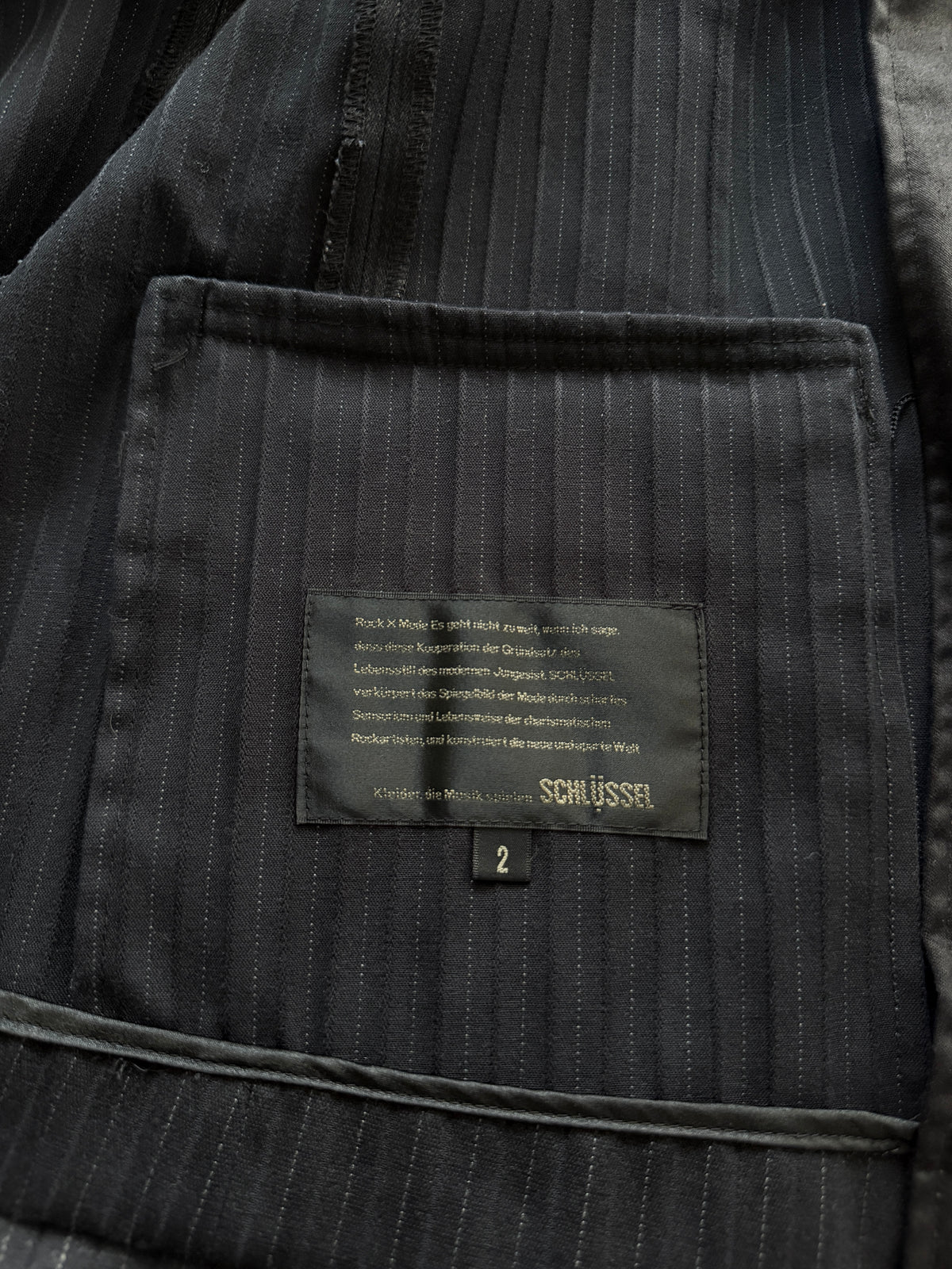 Schlussel Detailed Button Blazer