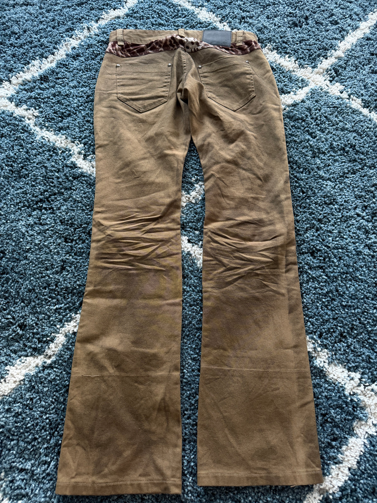 Lagust Giraffe Clawmark Pants