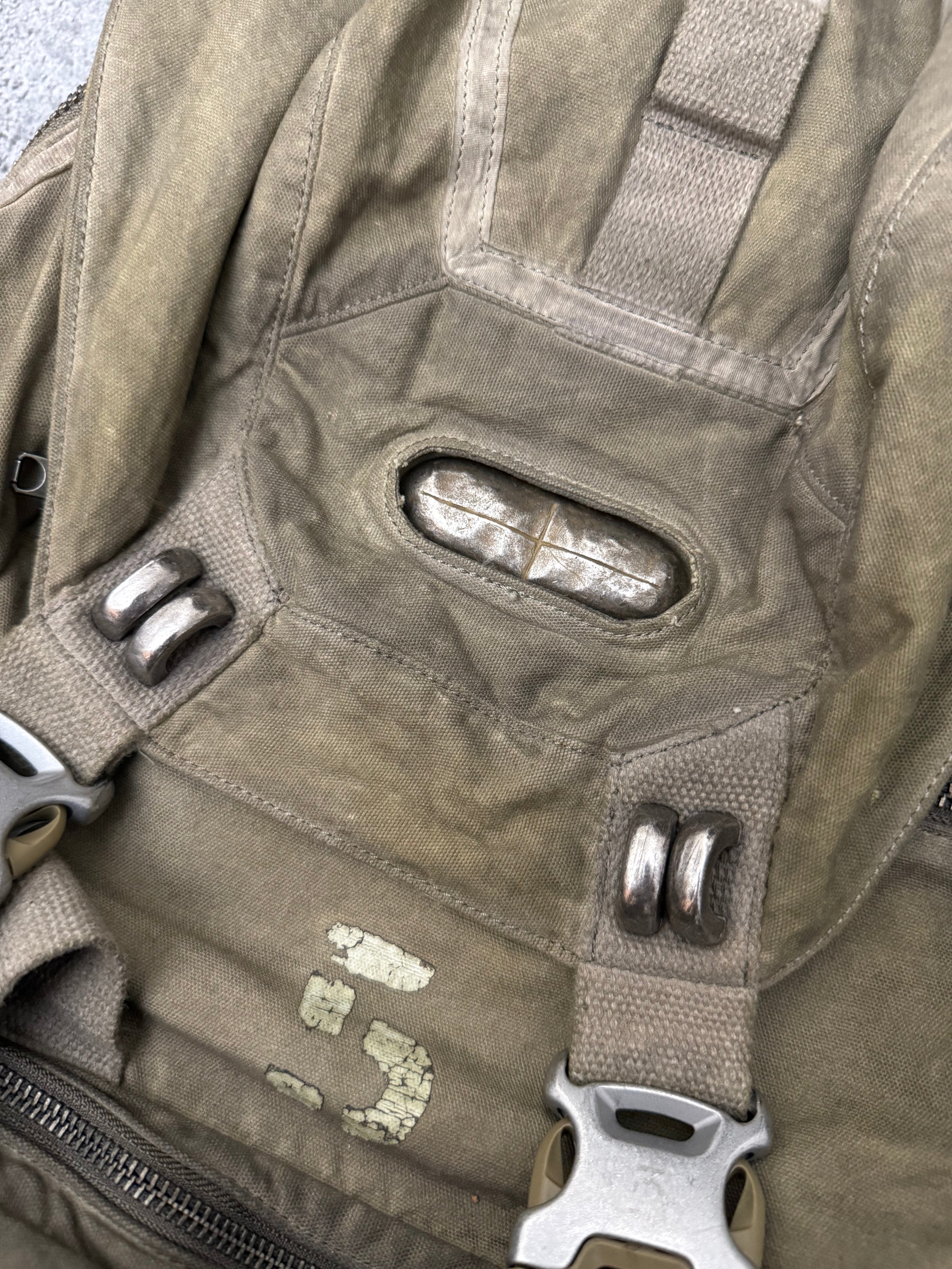 Wintex x Dove5 Transformer backpack