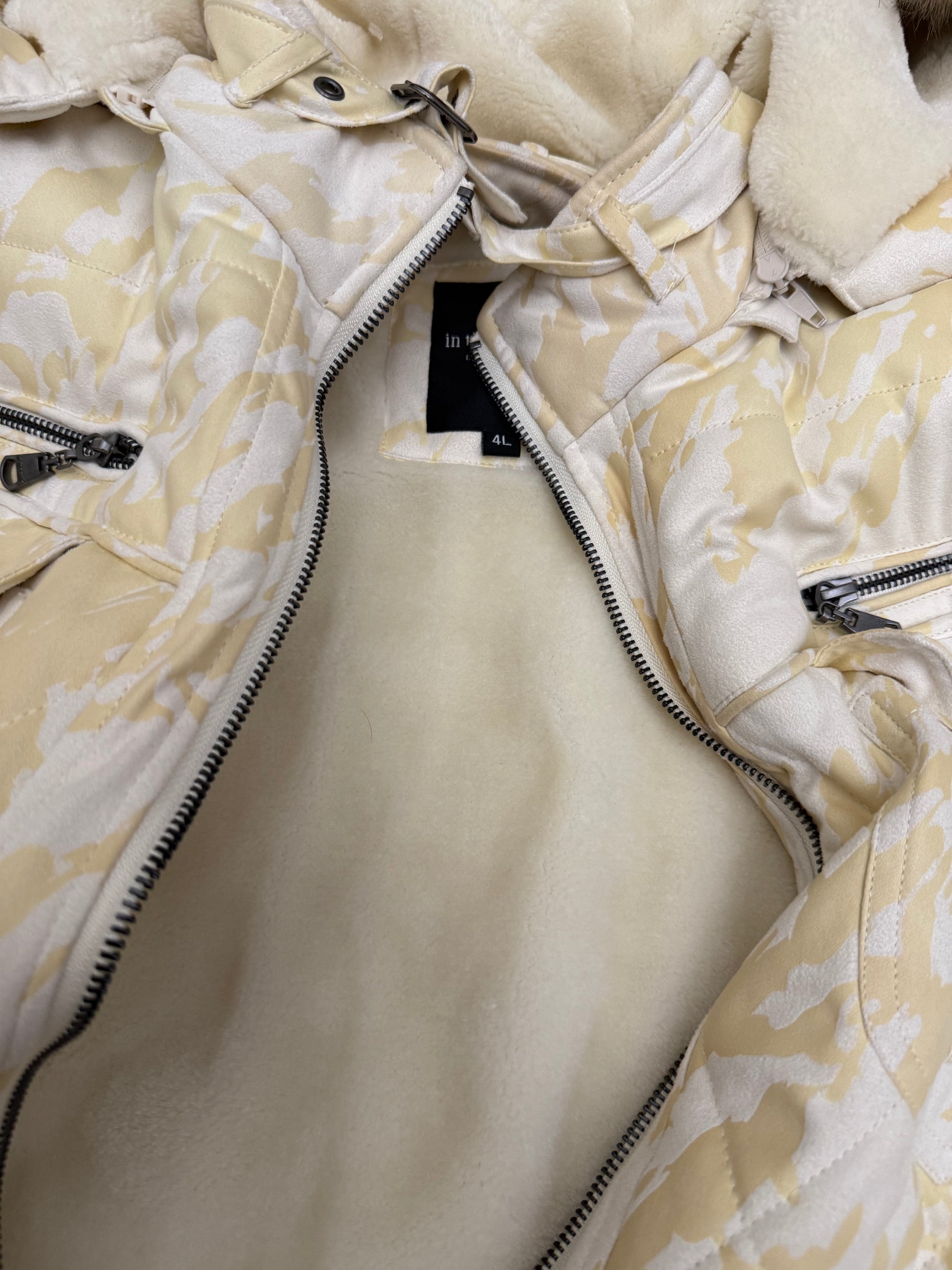 SUPER RARE SIZE In the attic yellow mamba detachable fur puffer jacket