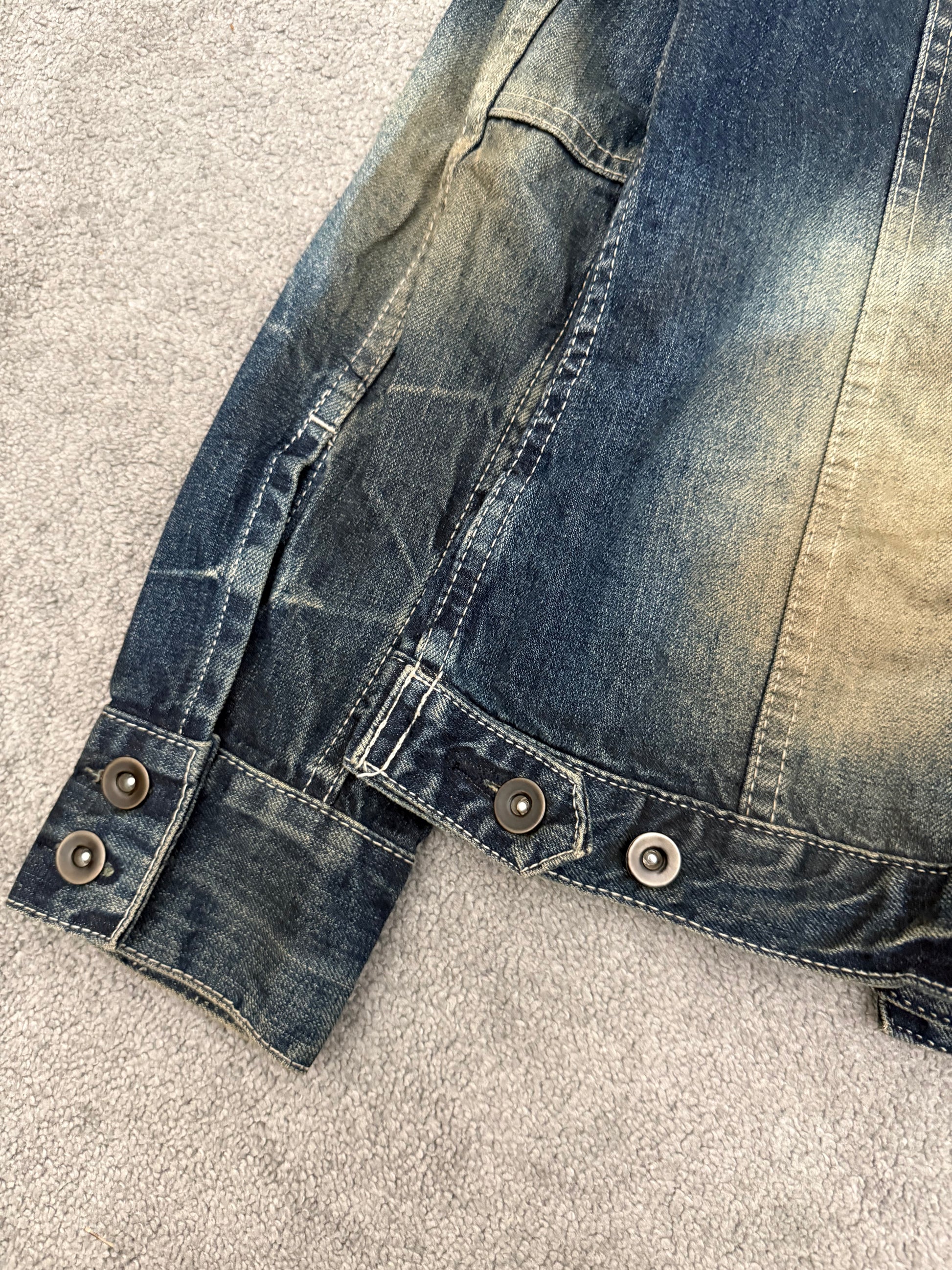 FUGA Micro Distressed Denim Jacket
