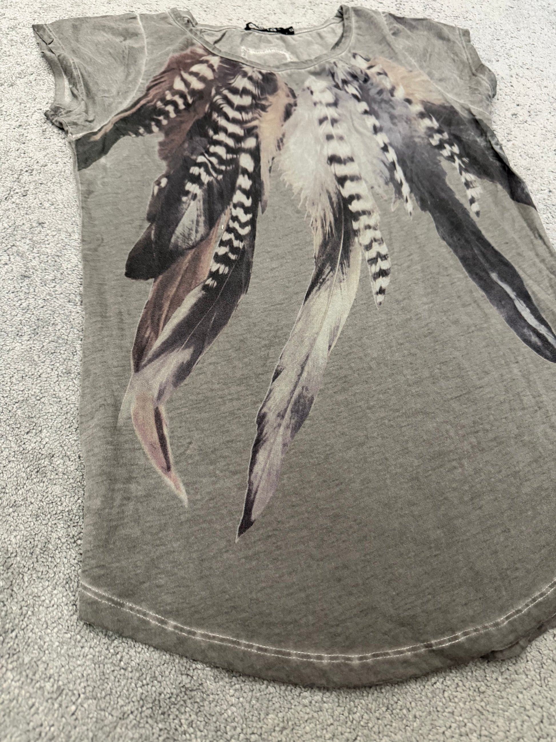 Tigha Wired Feather Shirt