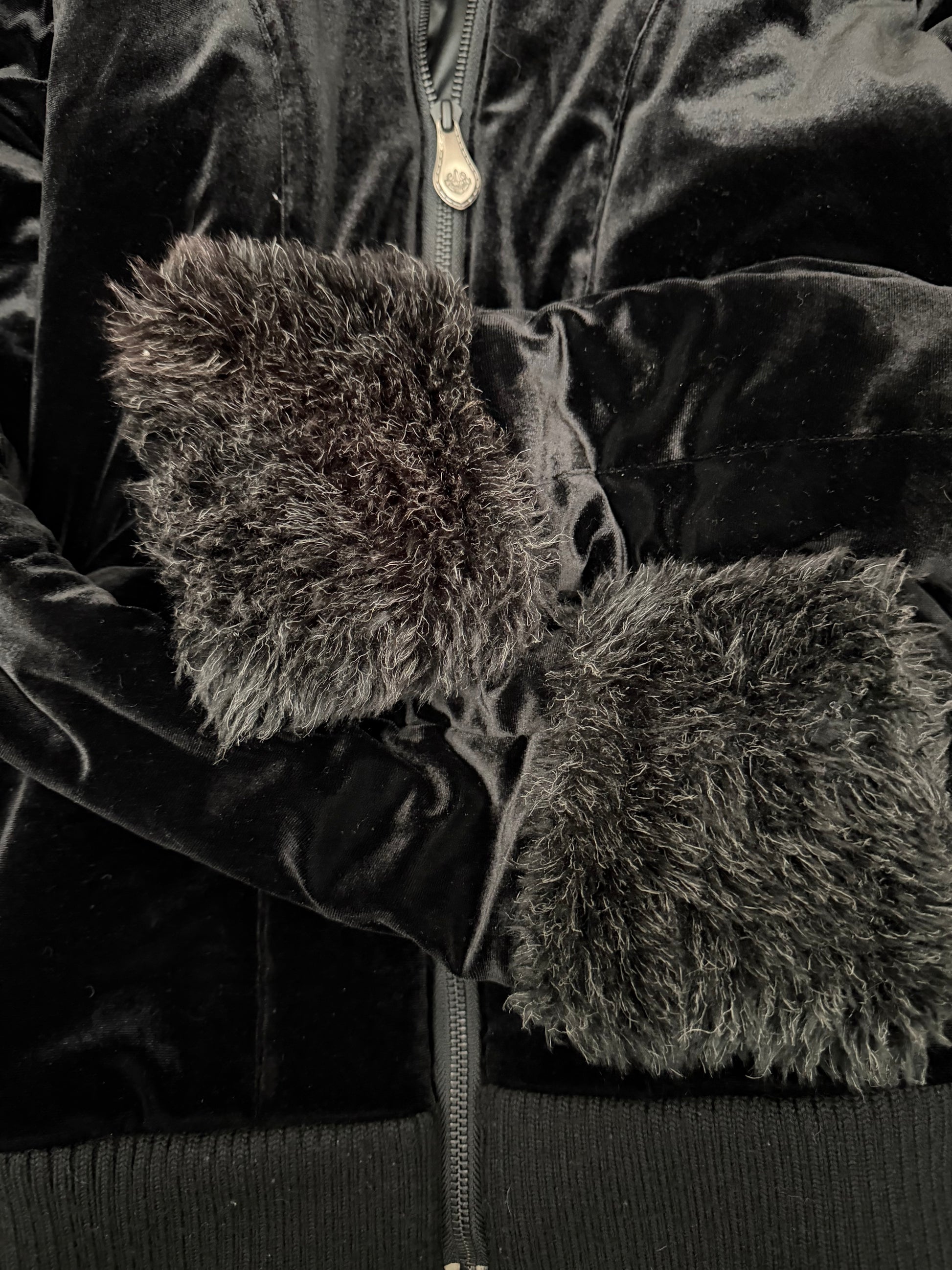 Obelisk Velour 00‘s Fur Jacket