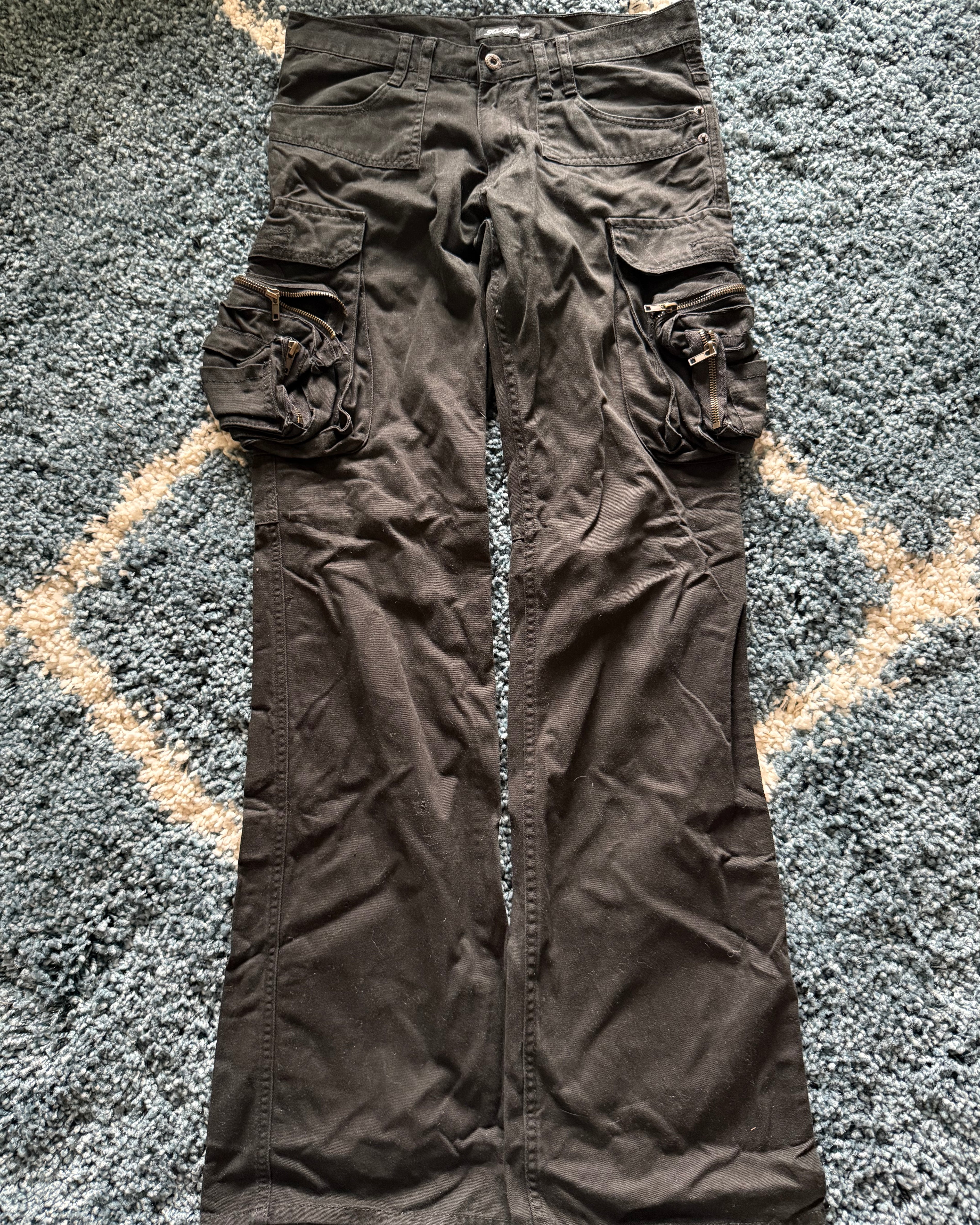 Root cask mask cargos