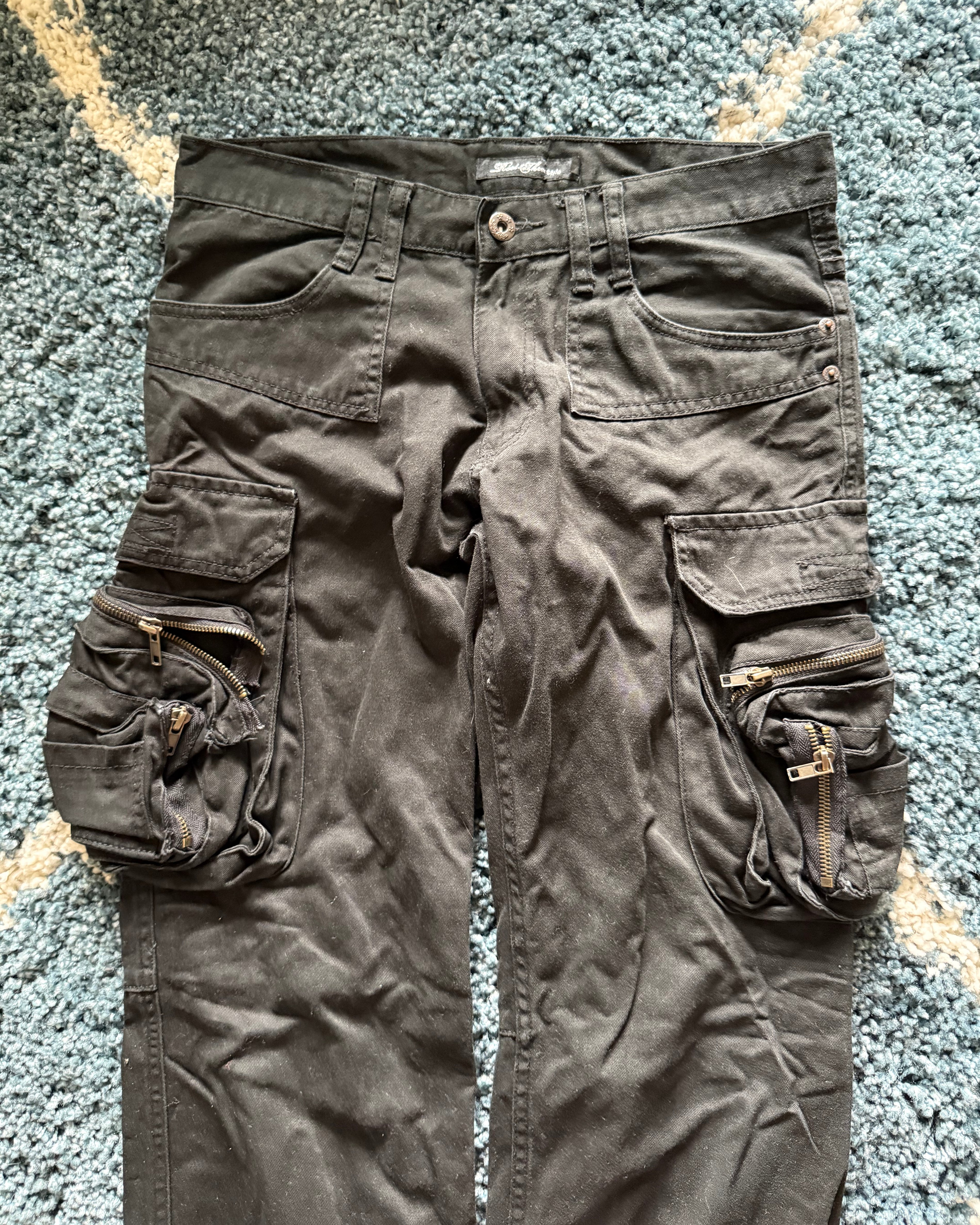 Root cask mask cargos