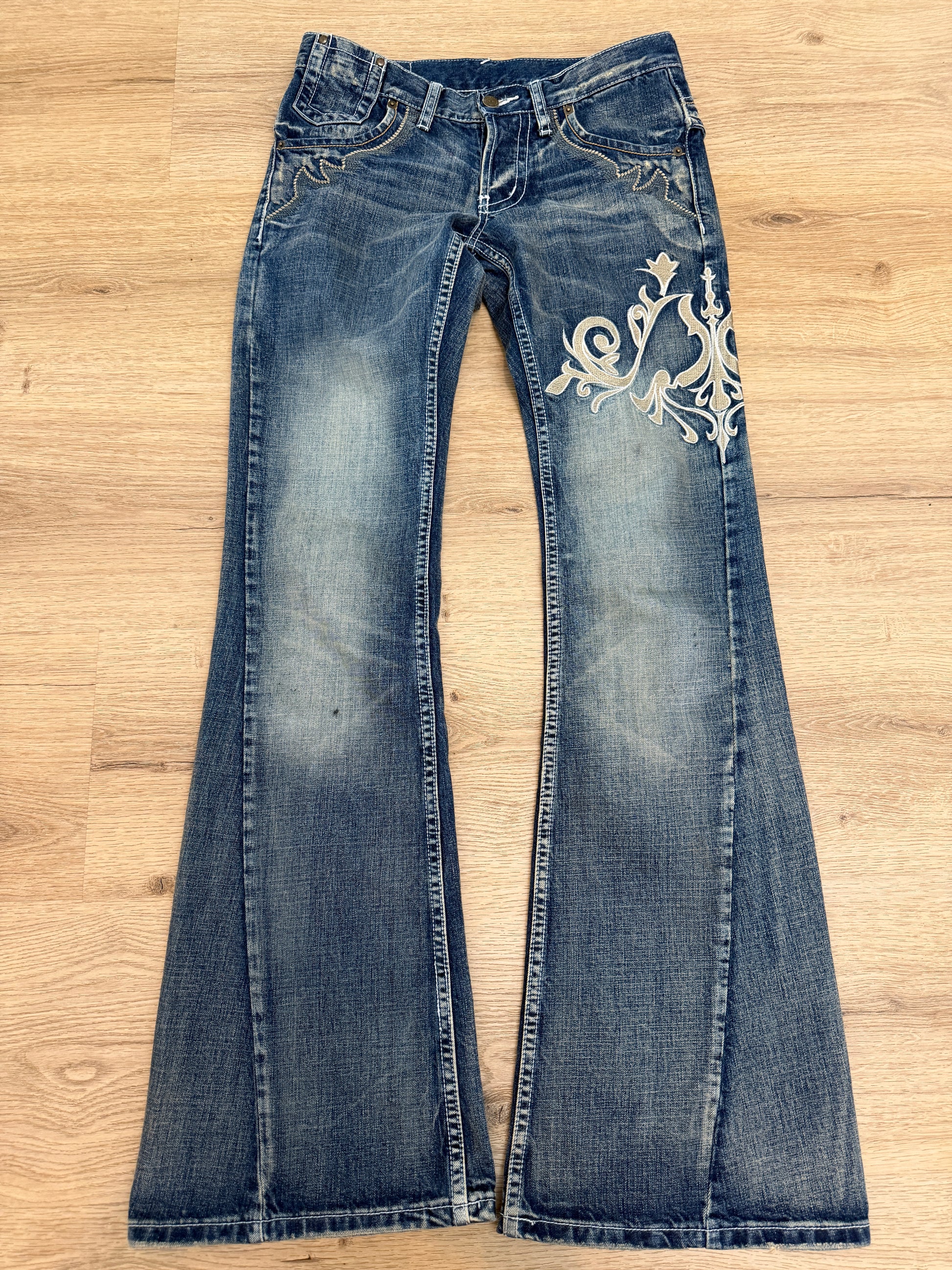 Tornado Mart Tribal Embroidery Flared Denim