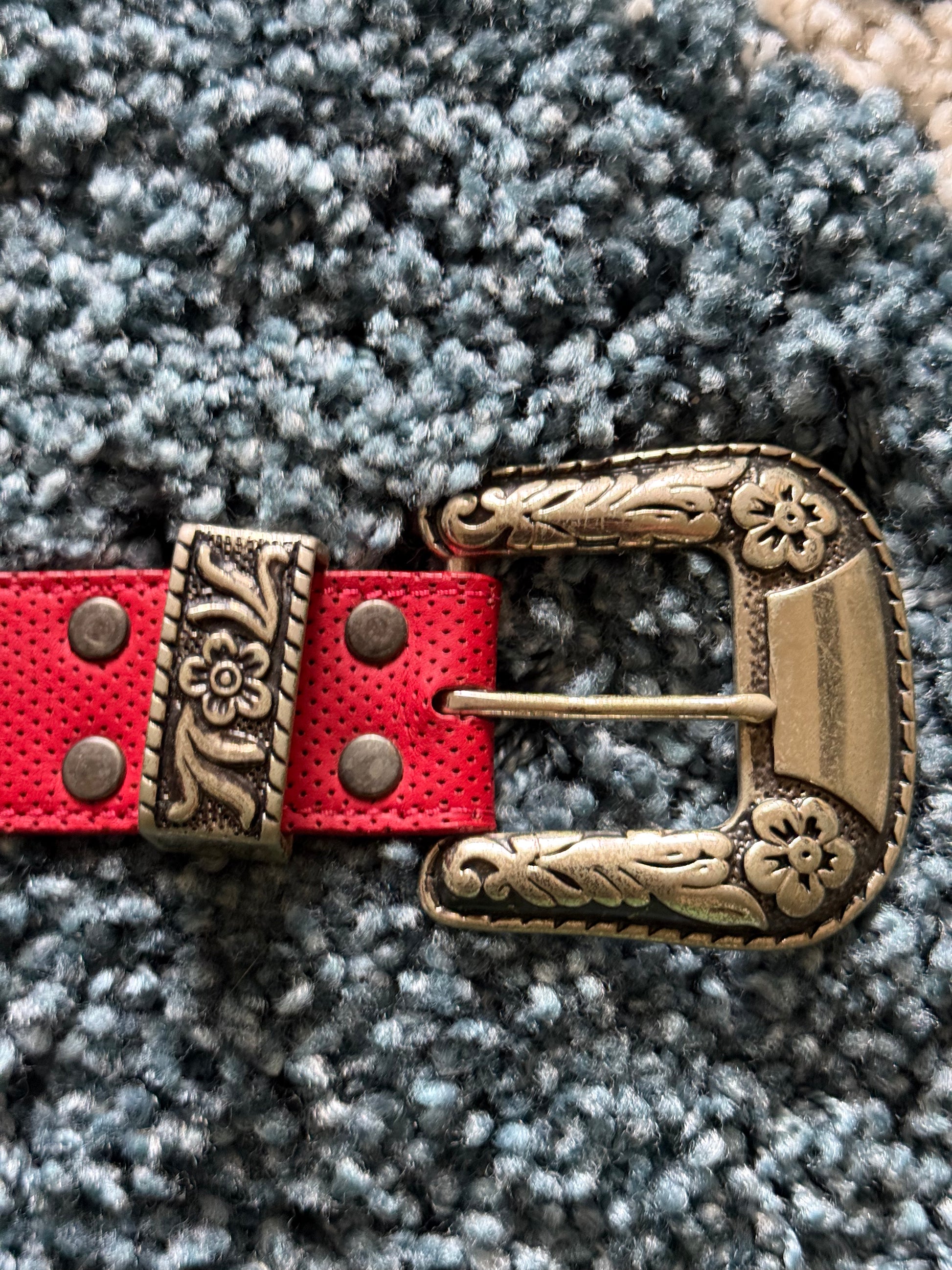Tornado Mart Crystal flower belt