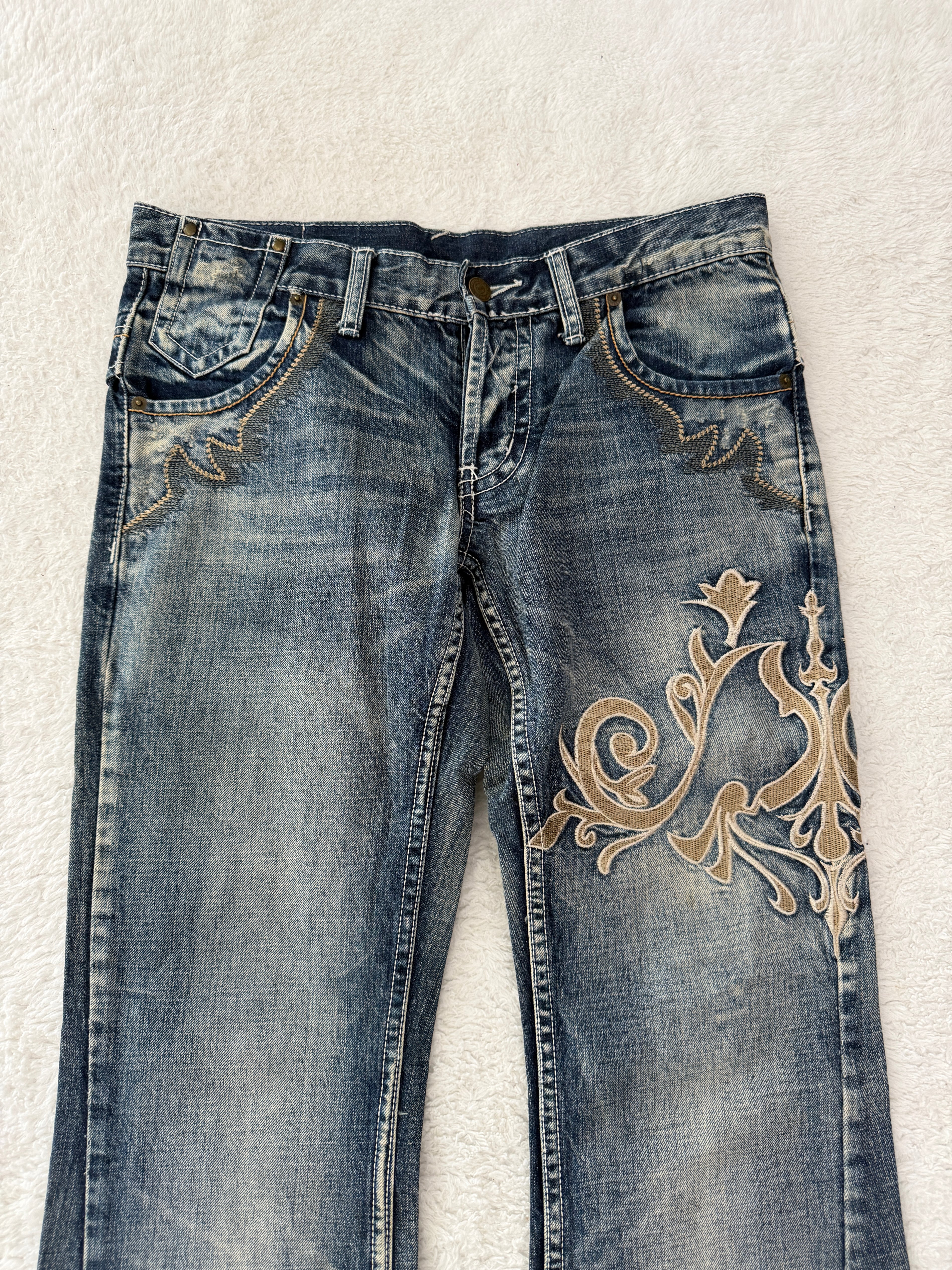 Tornado Mart Tribal Embroidered Flared Denim