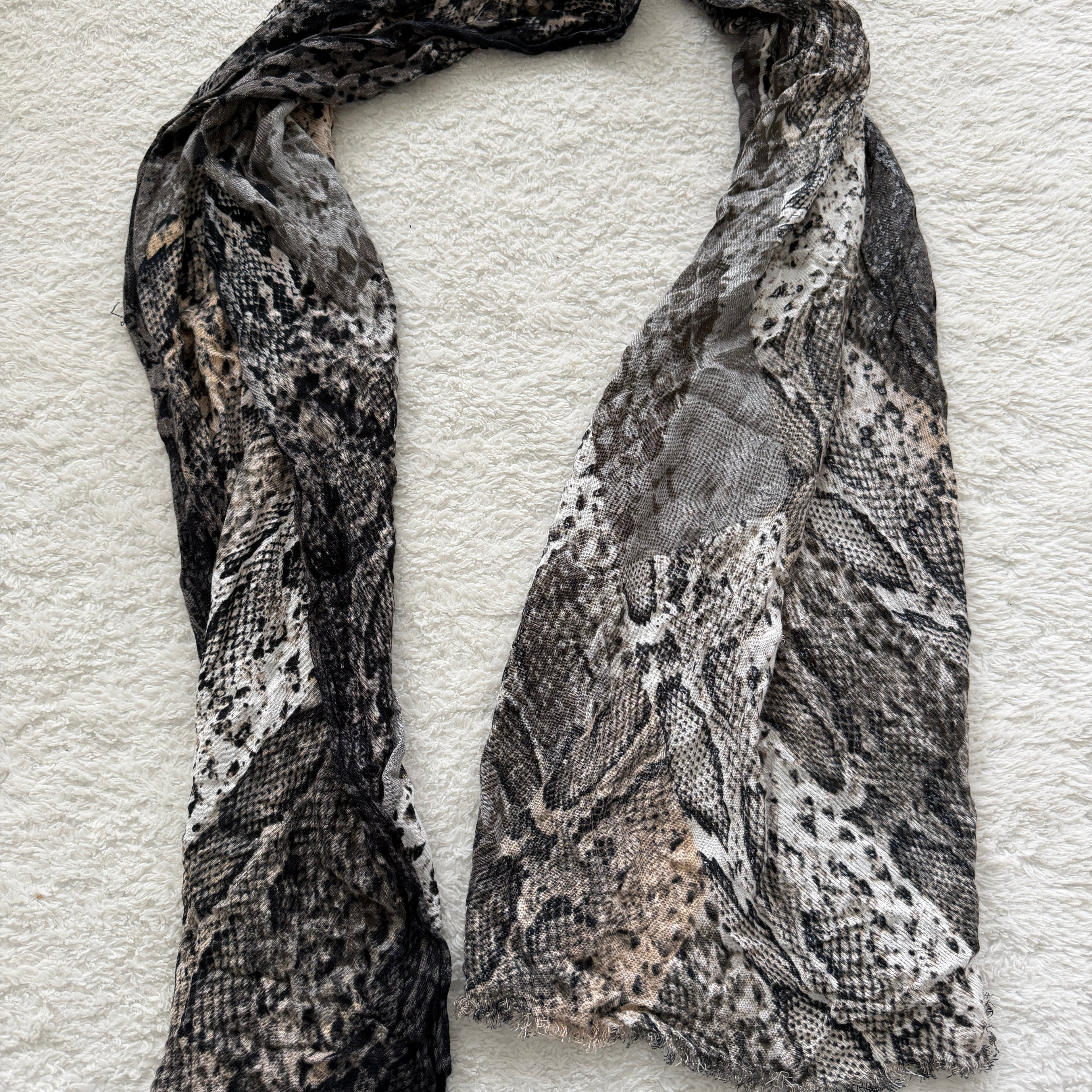 Exotical Animal Scarf