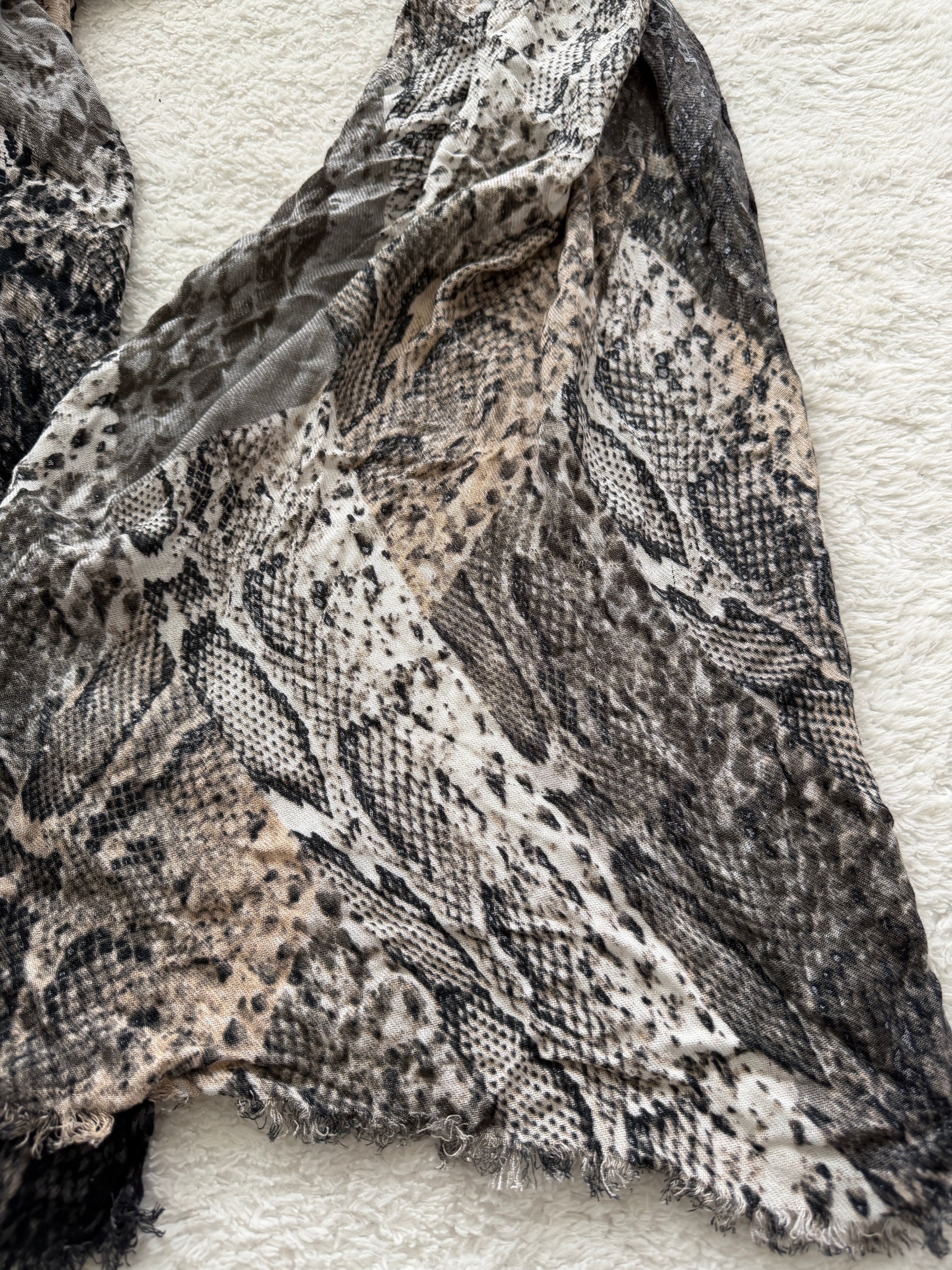 Exotical Animal Scarf