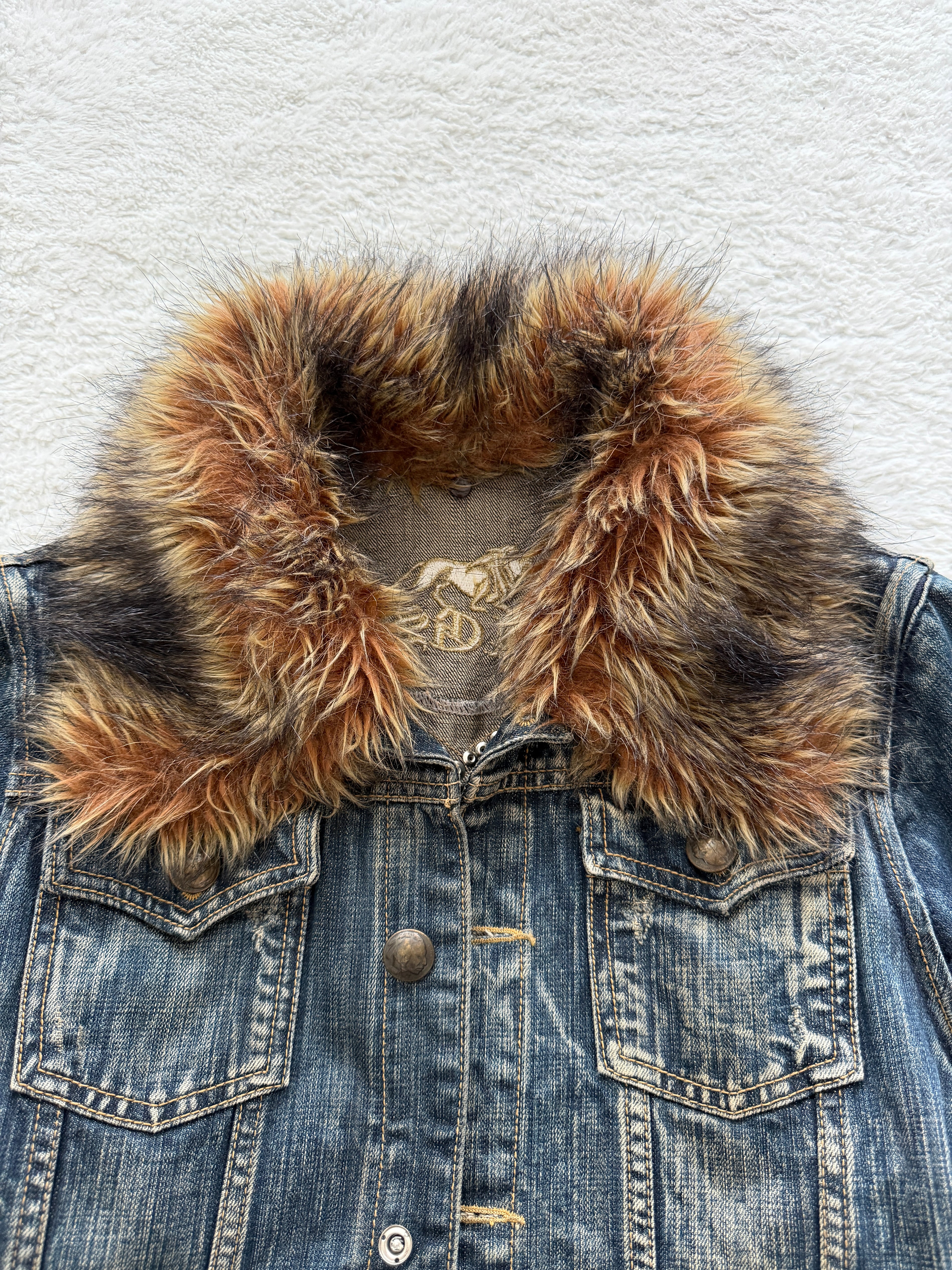 Lagust Studded Muddy Fur Denim Jacket