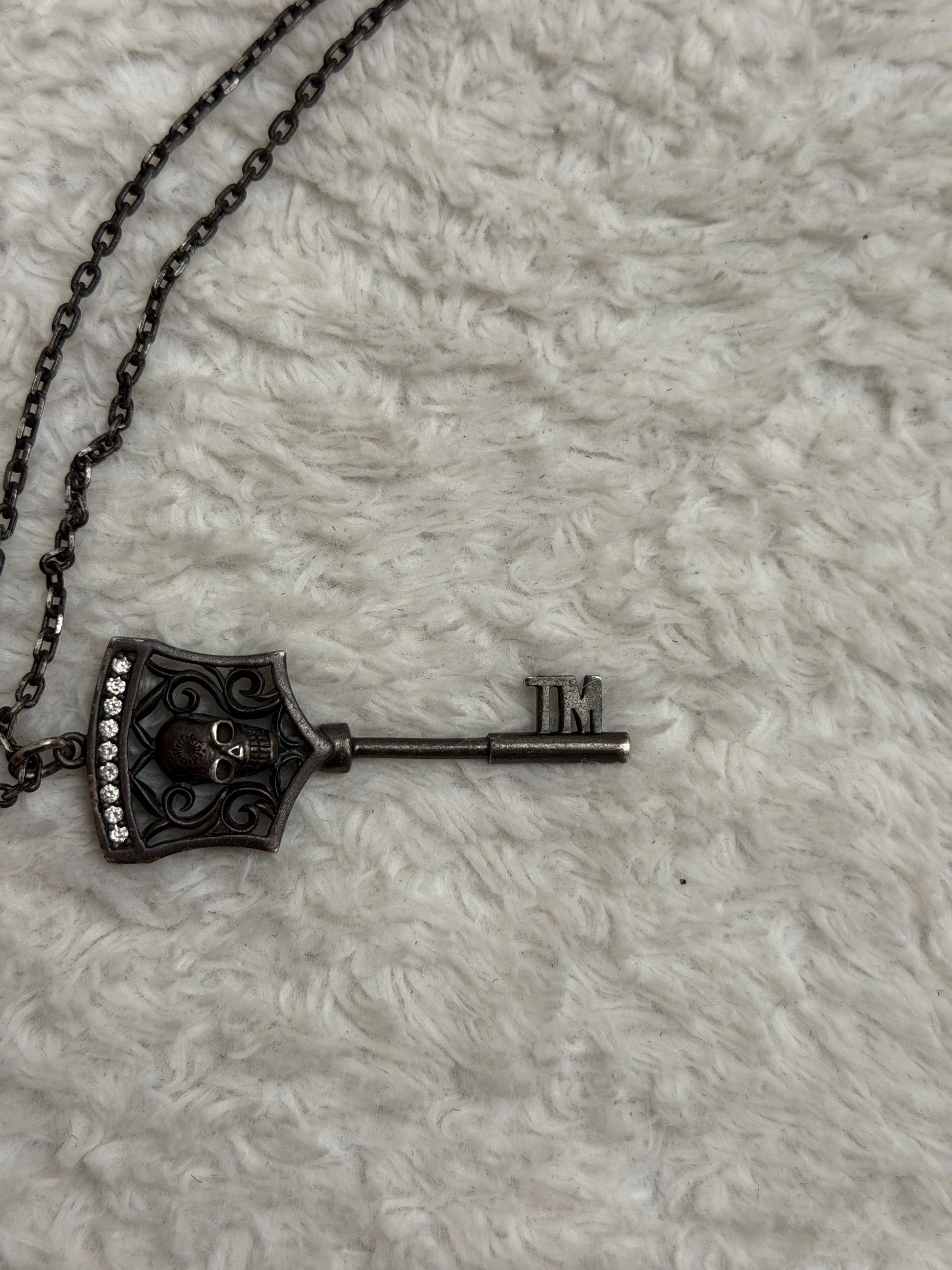 Tornado Mart „Gate“ Necklace