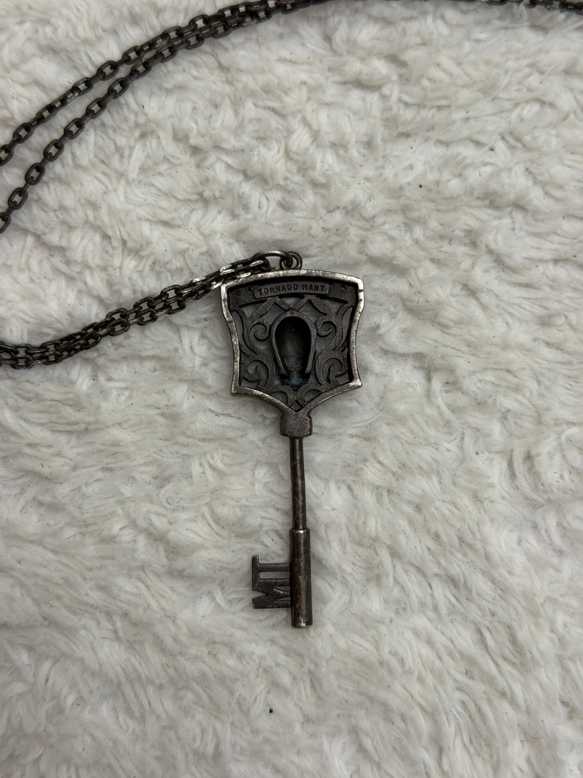 Tornado Mart „Gate“ Necklace
