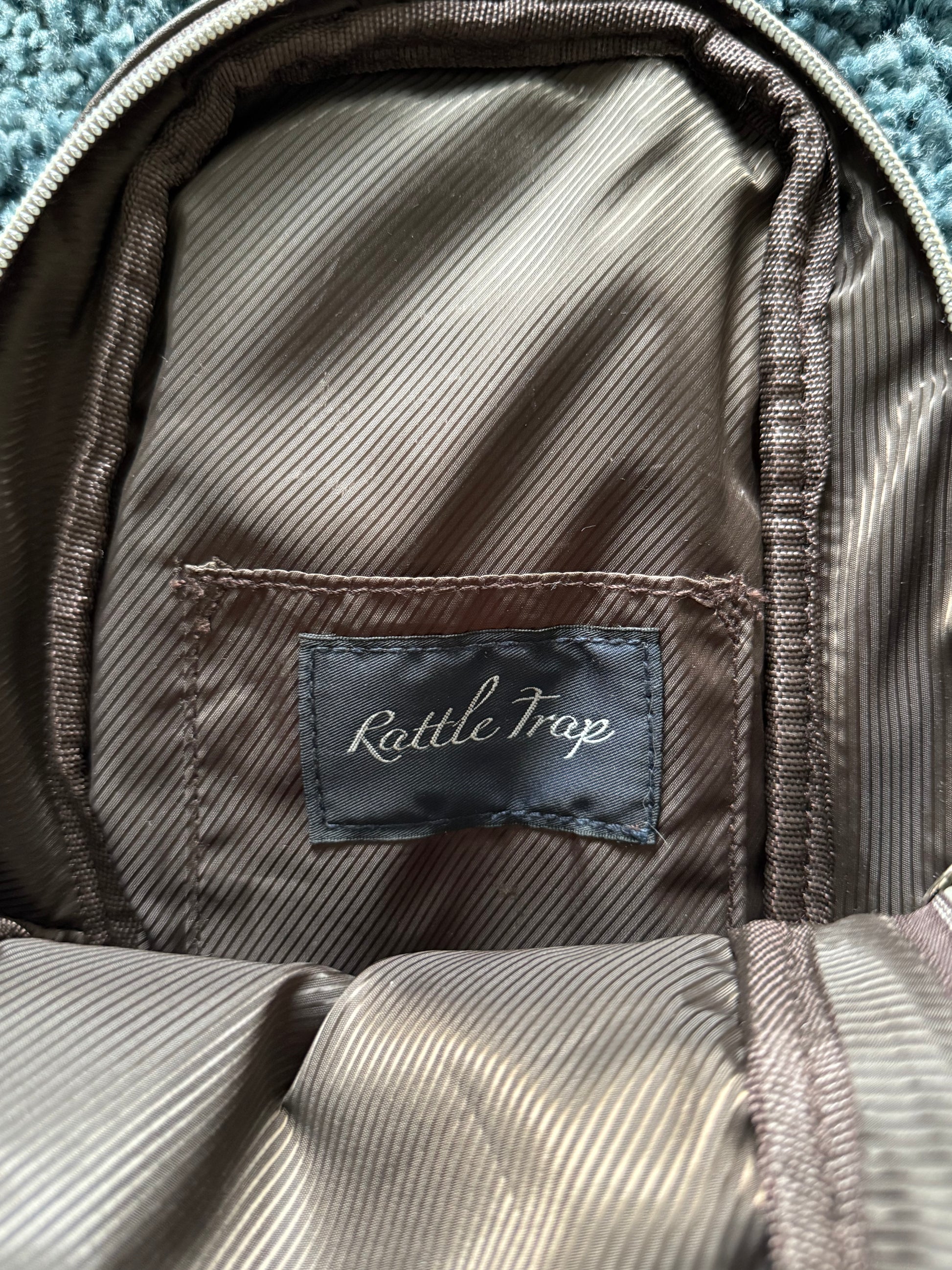 Rattle Trap Shoulder Leather Bag