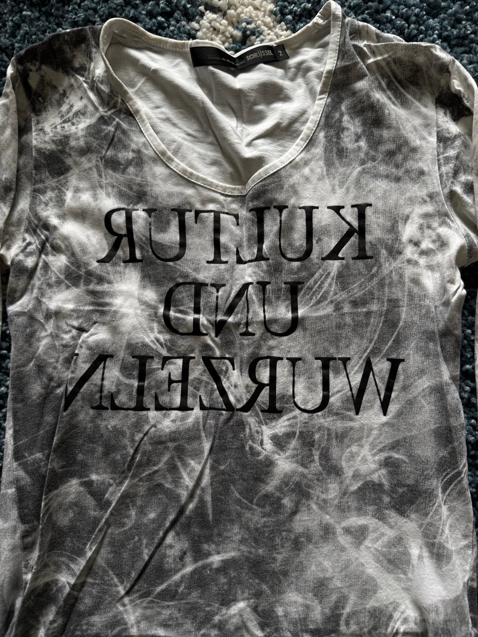 Schlussel reversed Longsleeve