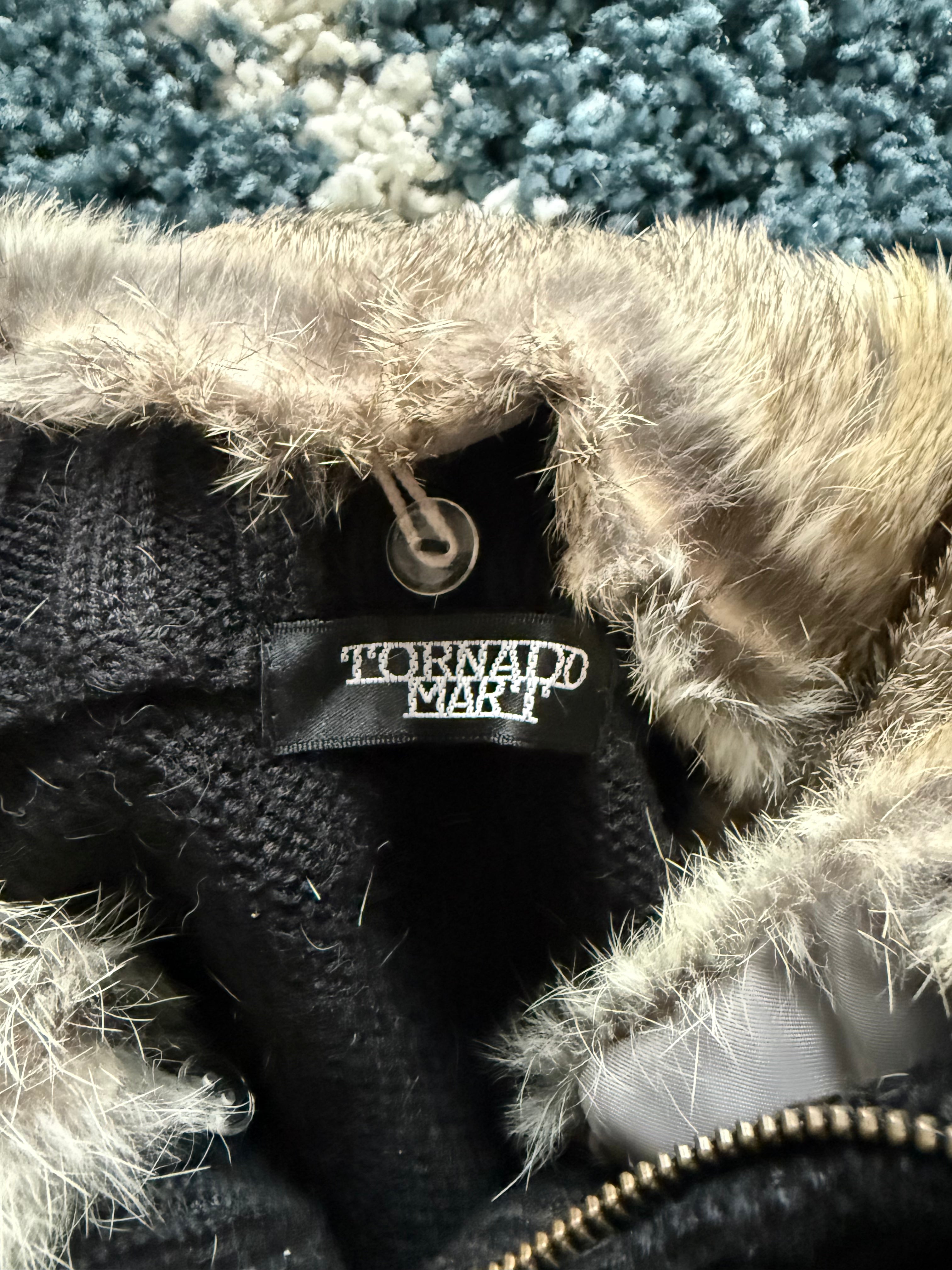 Tornado Mart Detachable Rabbit Fur Directors Cut Knit