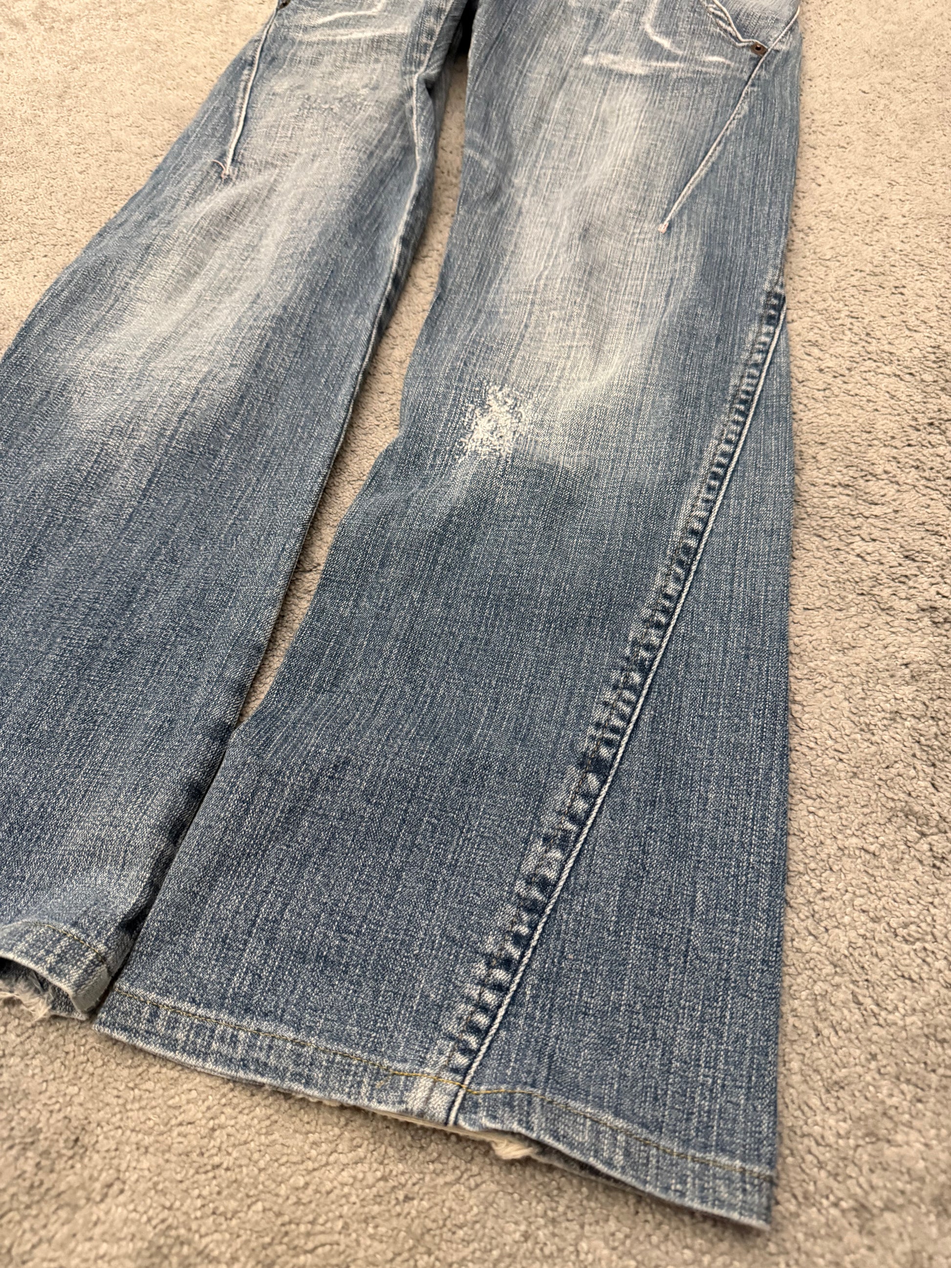 CamelR spiral micro distressed flared pants