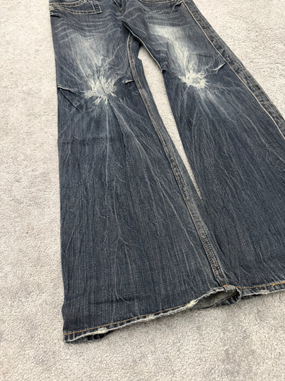 Root Flap Pocket Slashed Knee Flared Pants